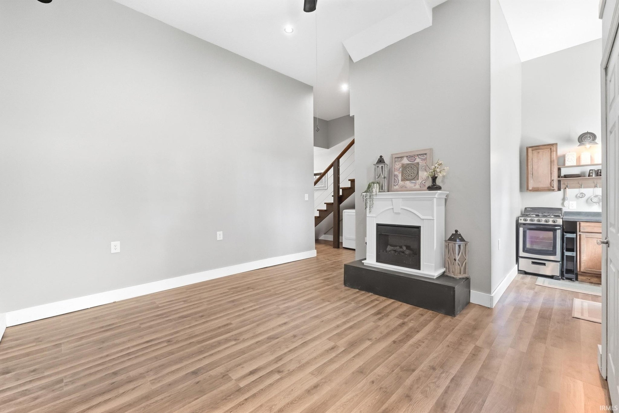 Image of 537 E Sherman Street