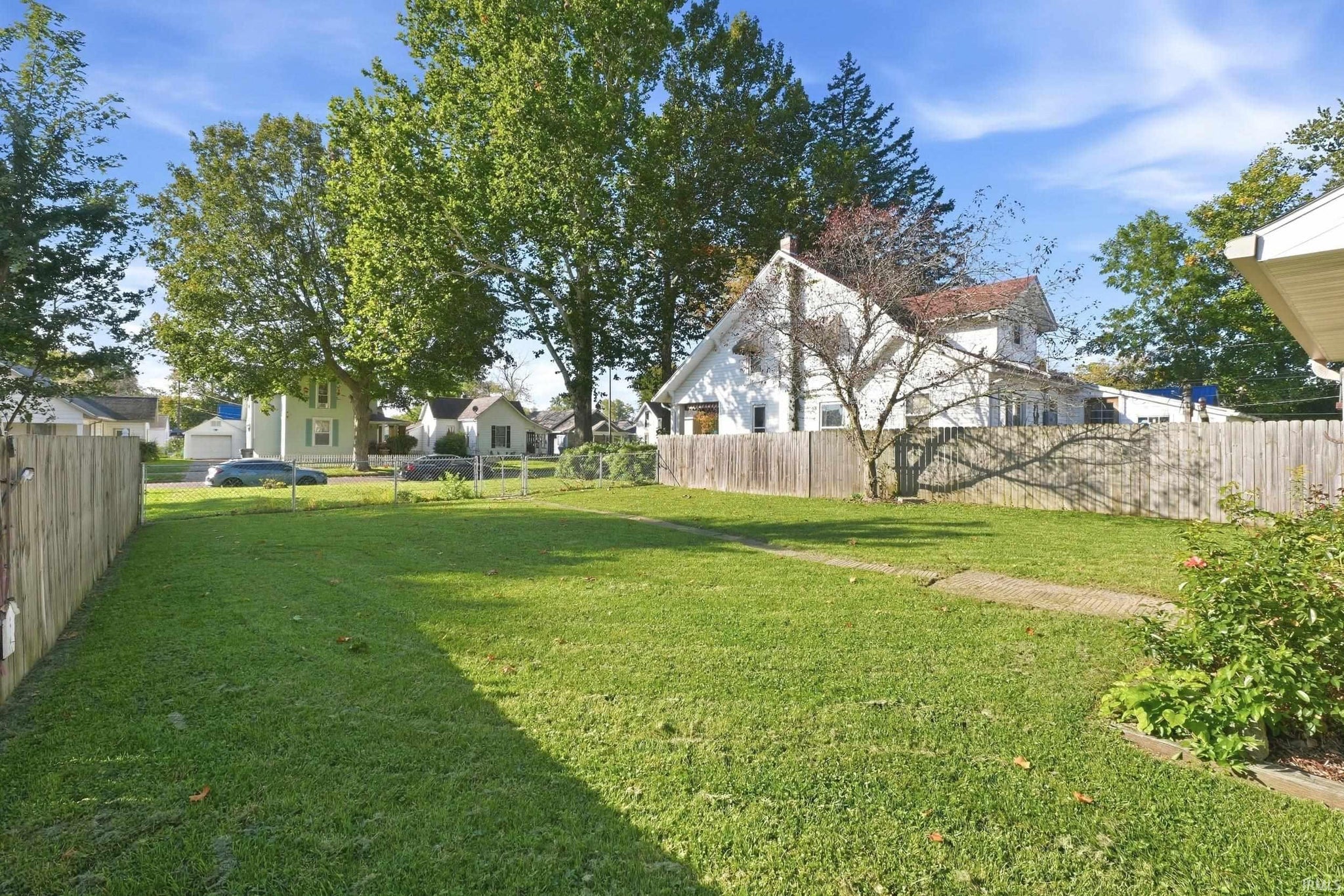 Image of 537 E Sherman Street