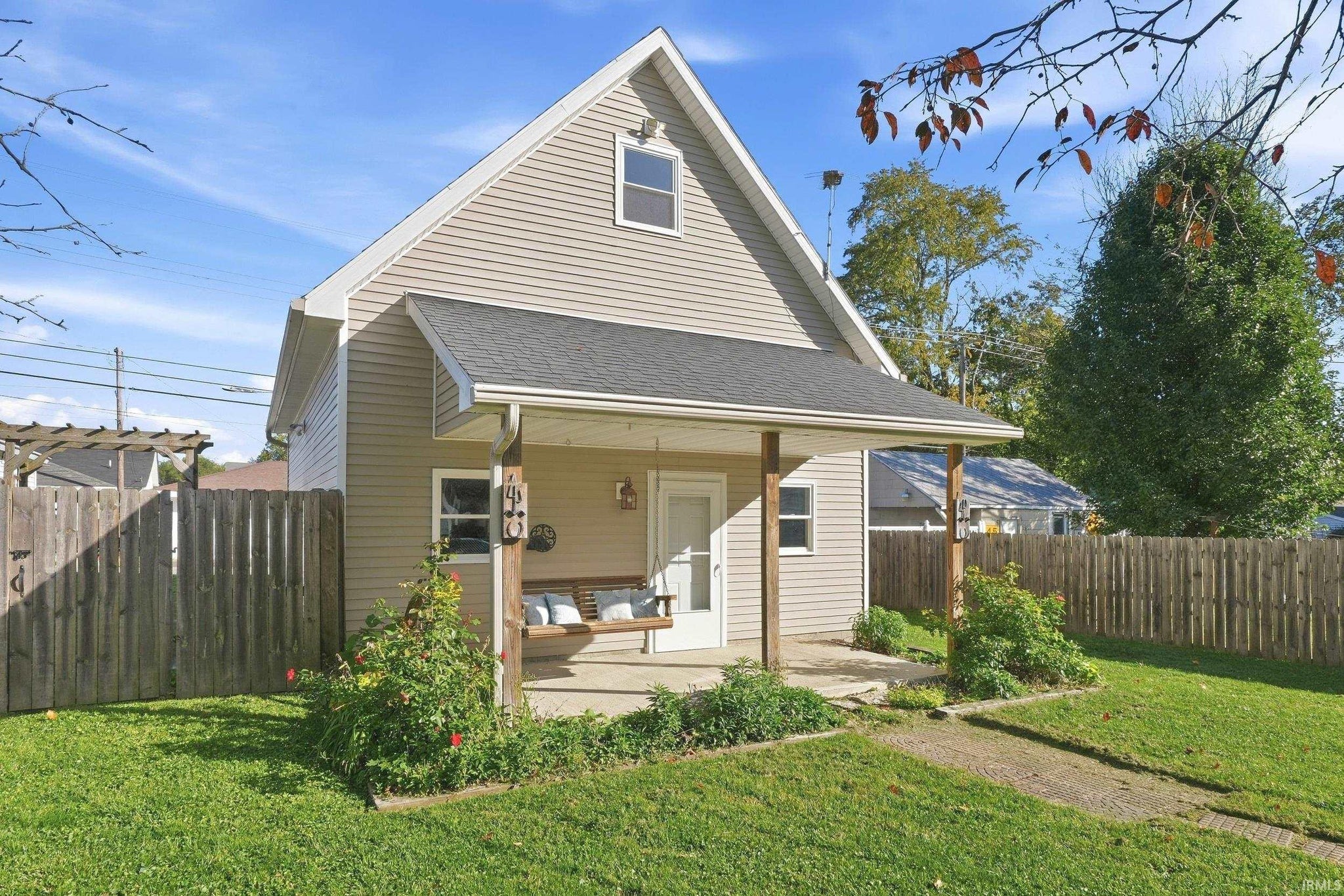 Image of 537 E Sherman Street