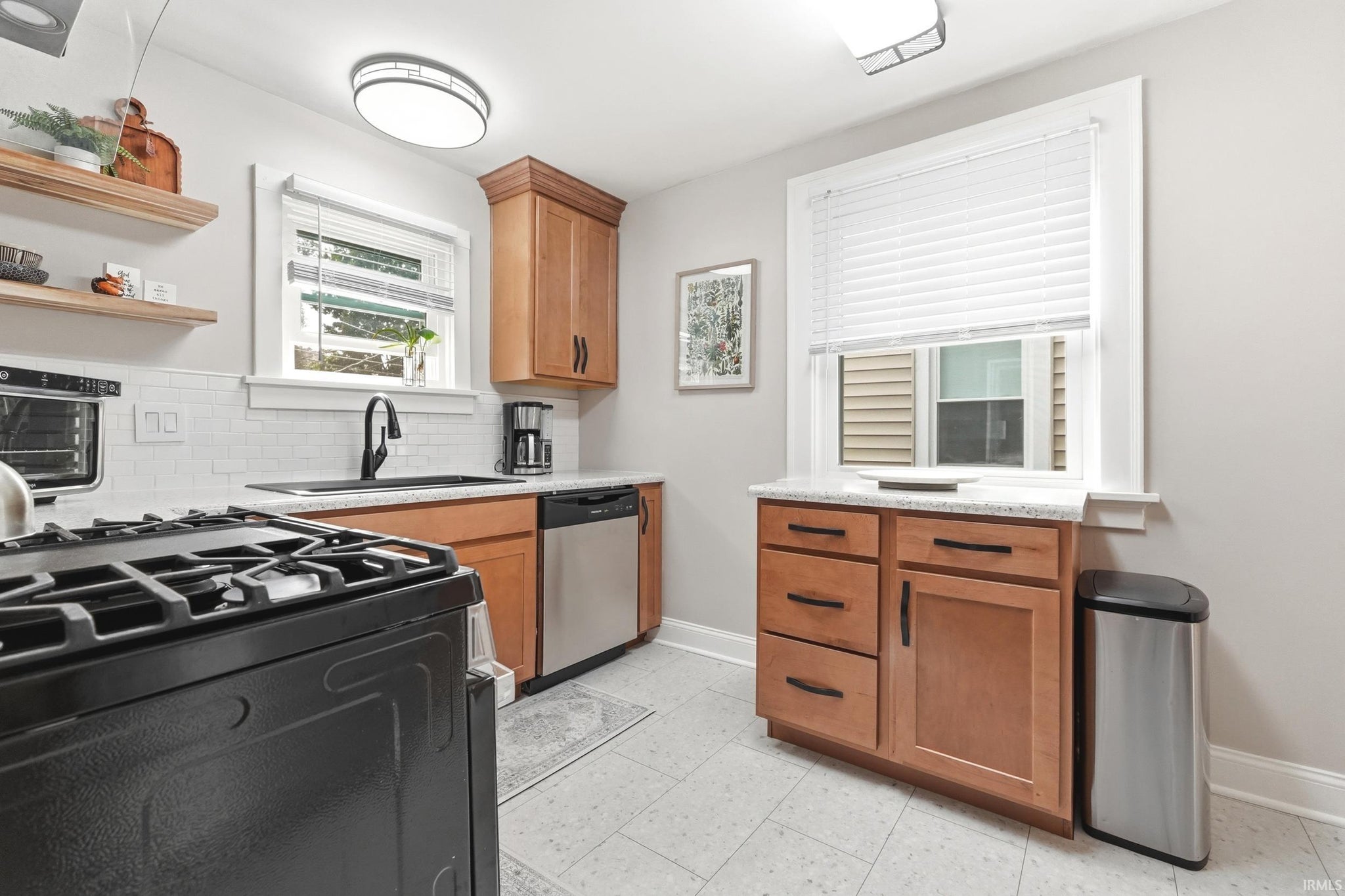 Image of 1218 Elmwood Avenue
