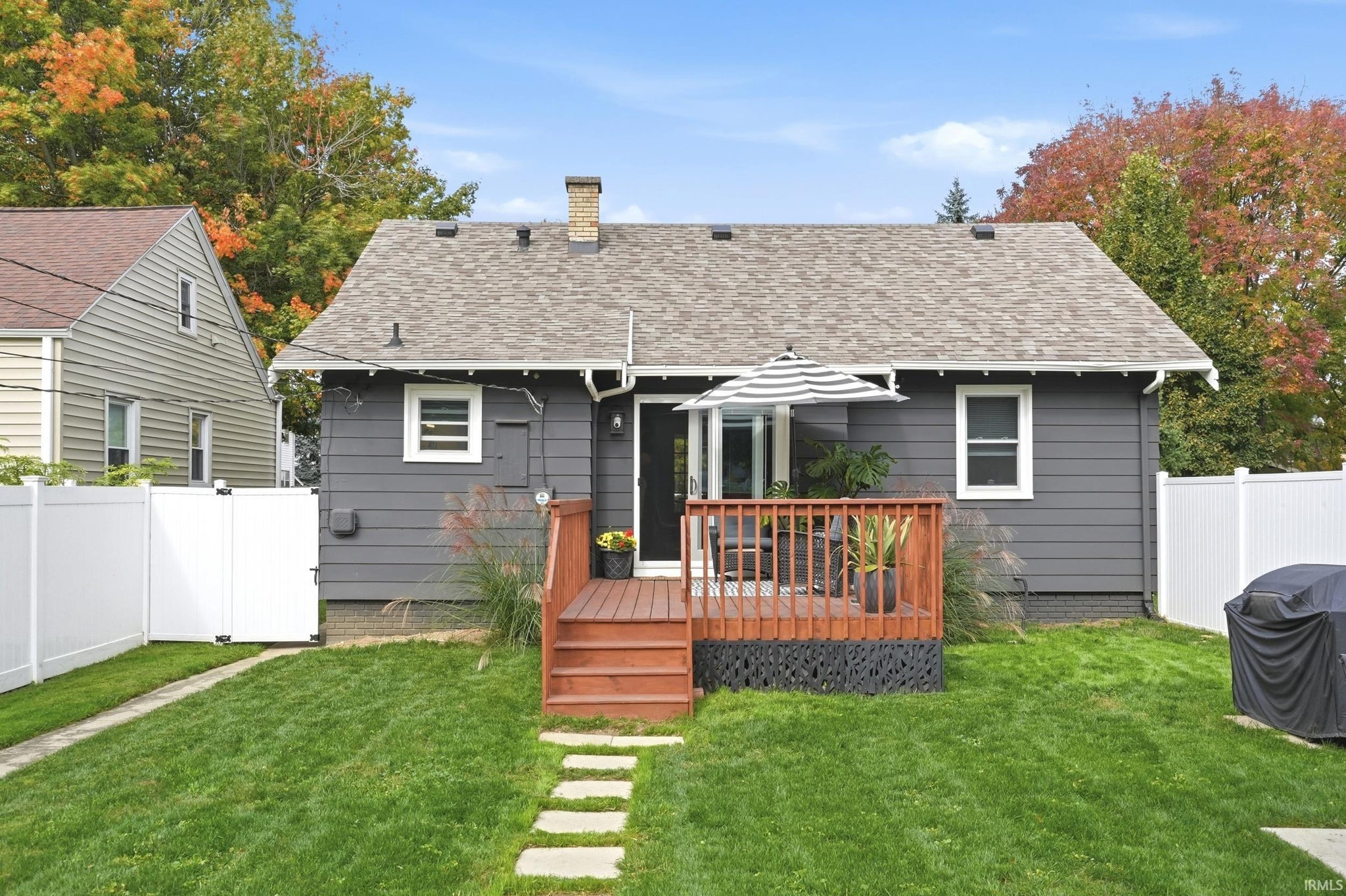 Image of 1218 Elmwood Avenue