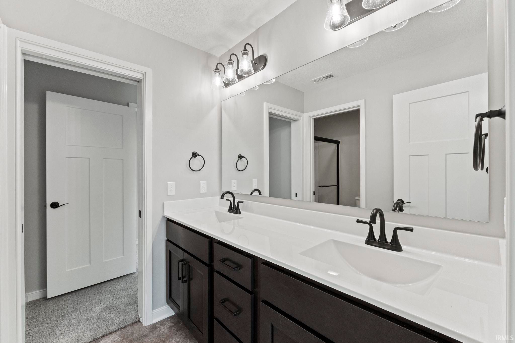 Image of 12333 Blue Jay Trail