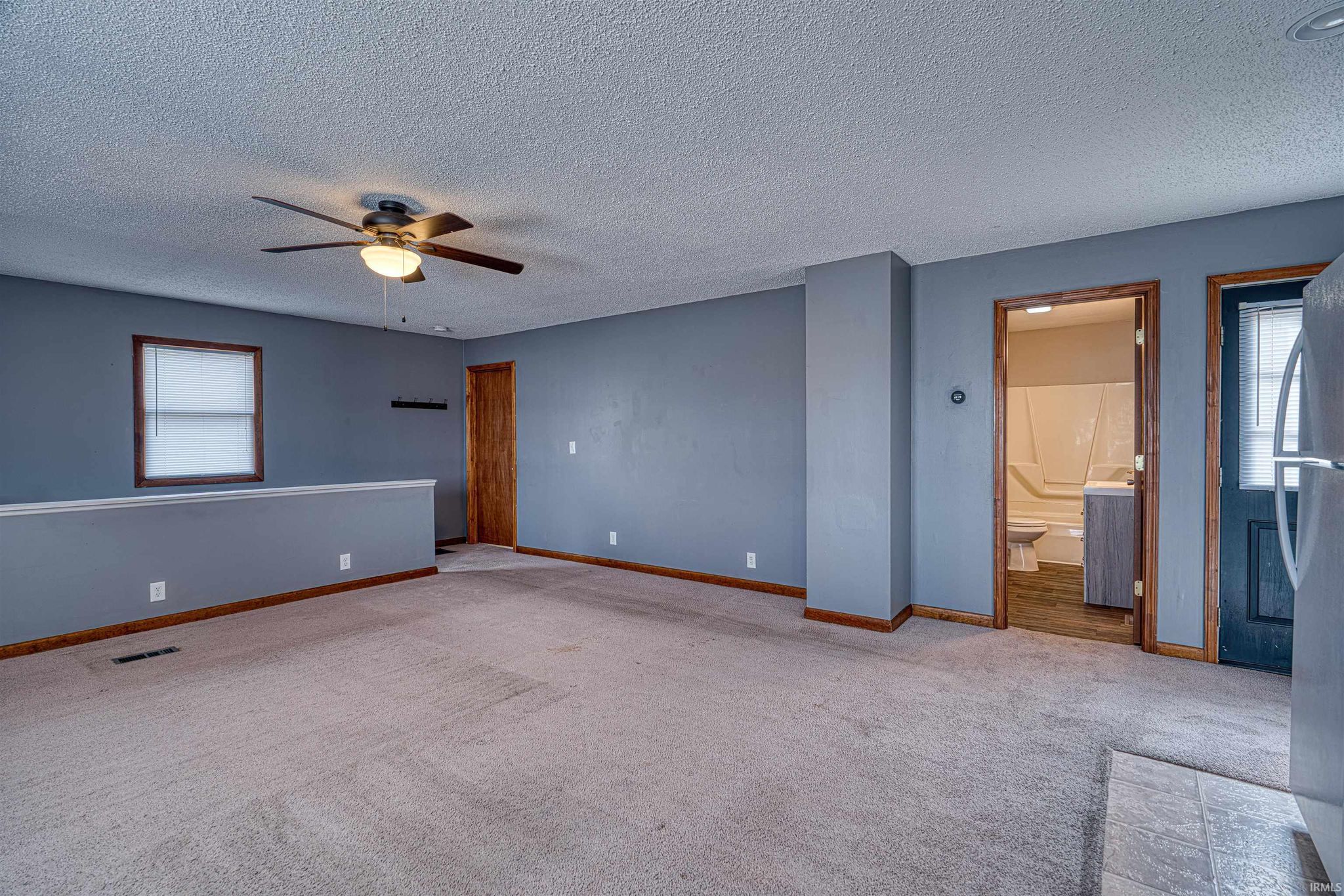 Image of 1017 W THIRD Street