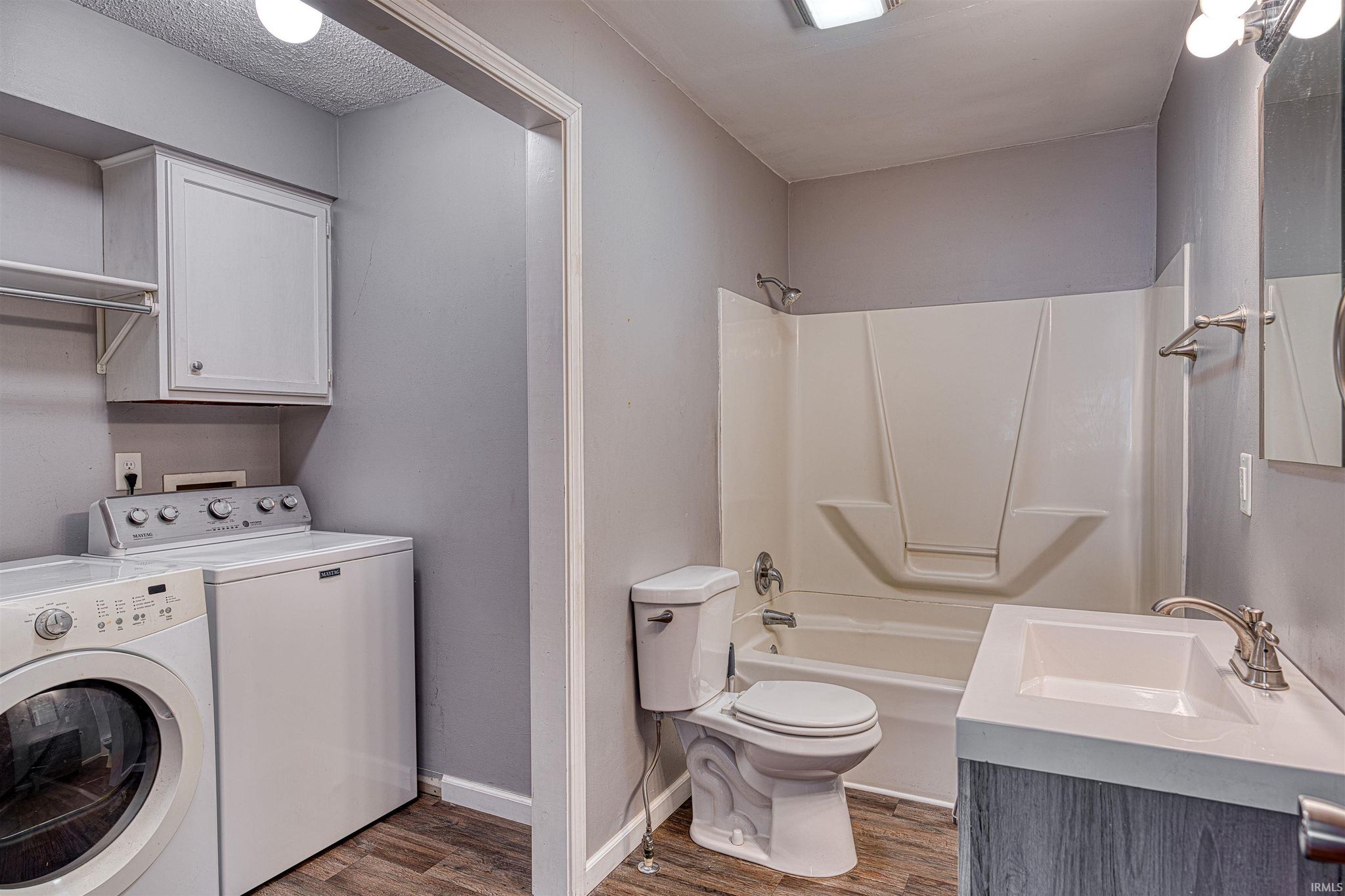 Image of 1017 W THIRD Street