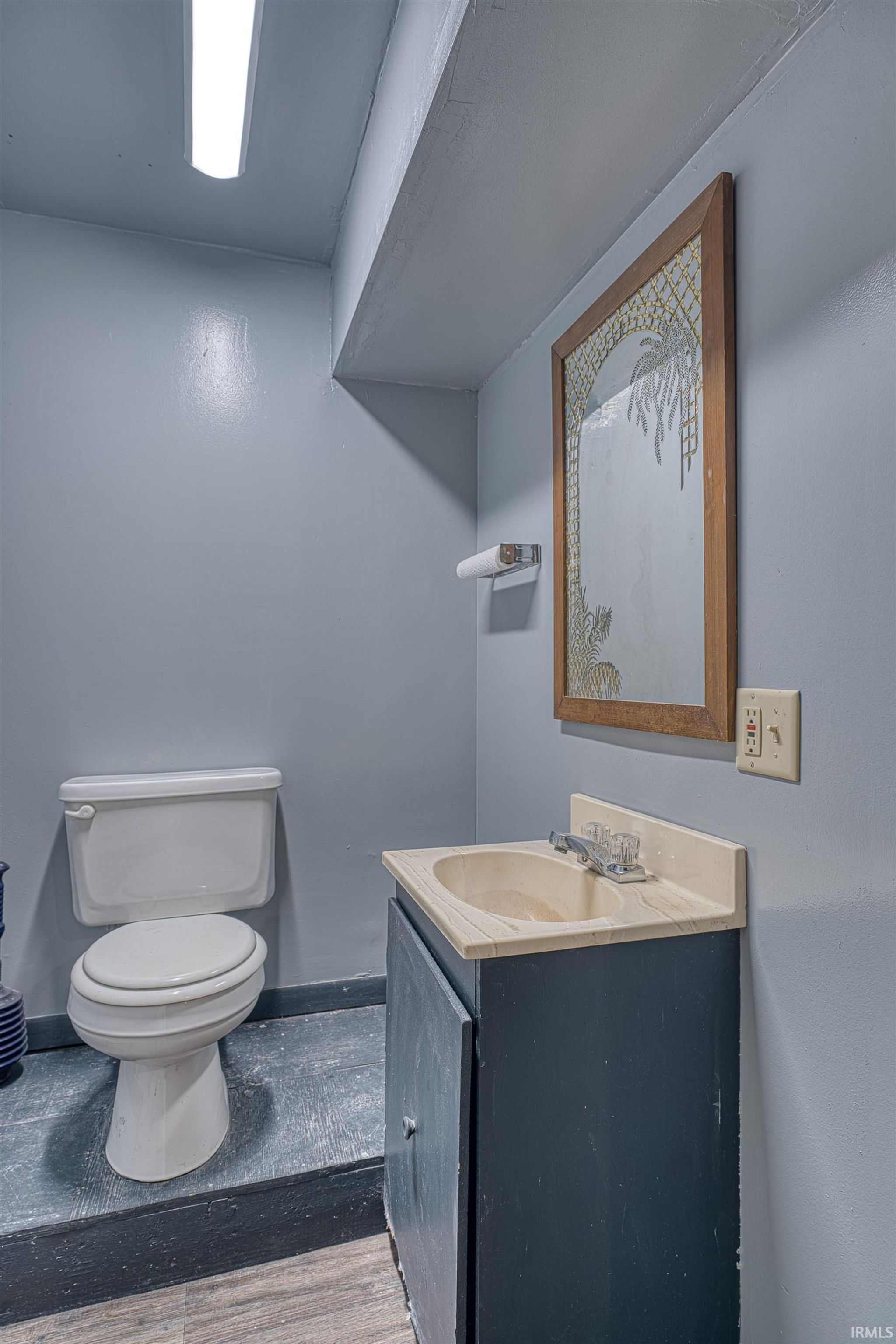 Image of 1017 W THIRD Street