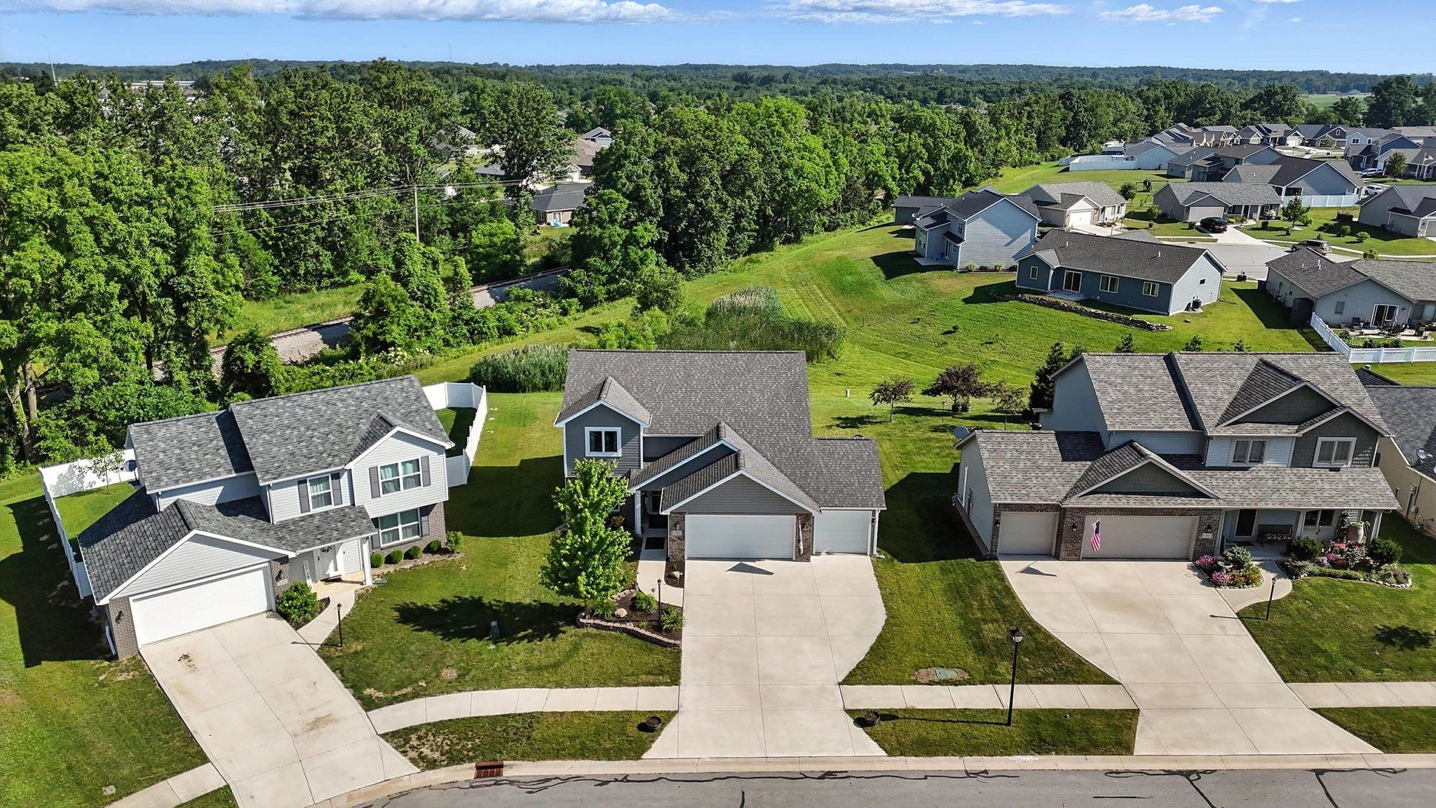 Image of 687 Sully Court