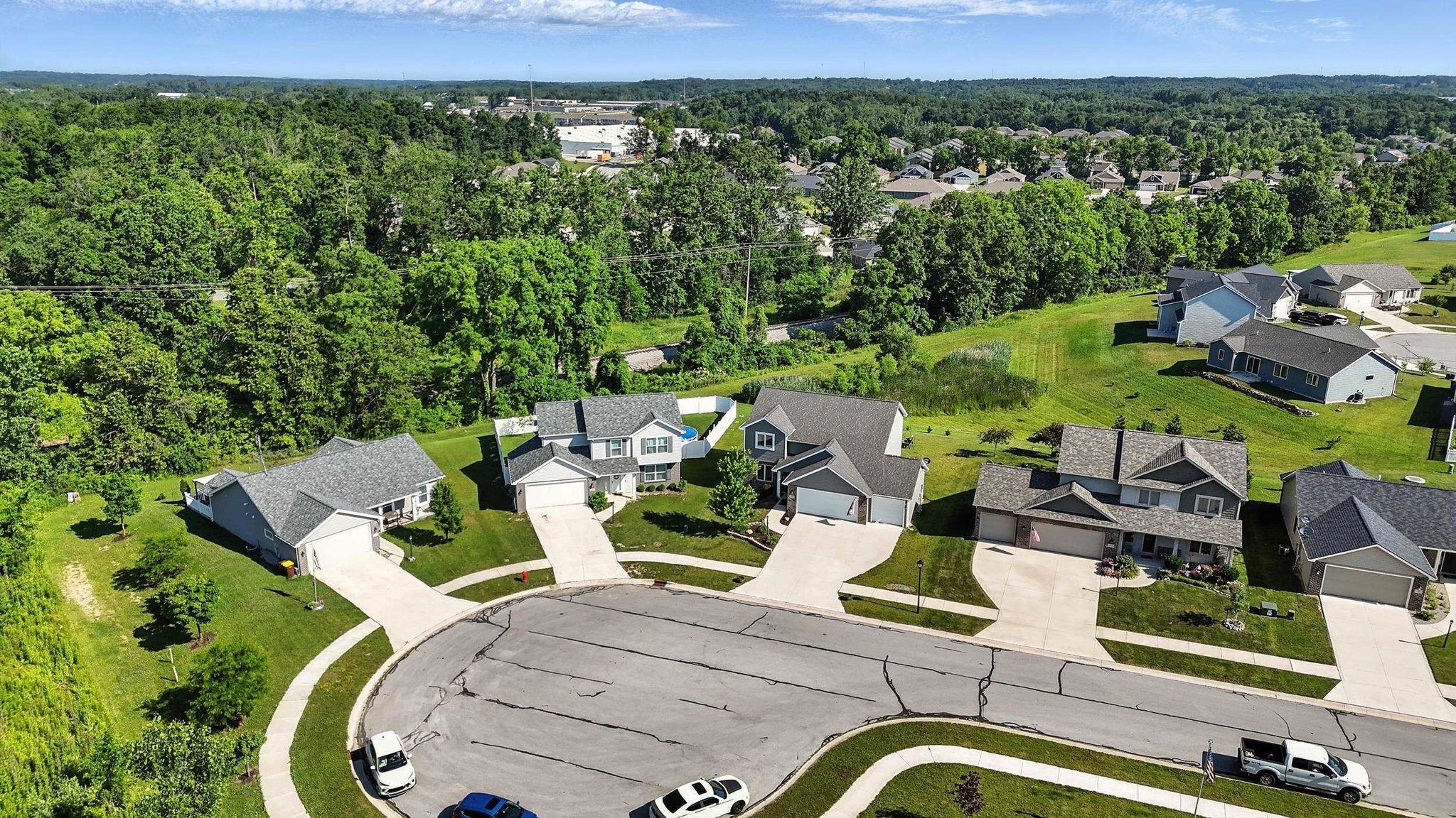 Image of 687 Sully Court