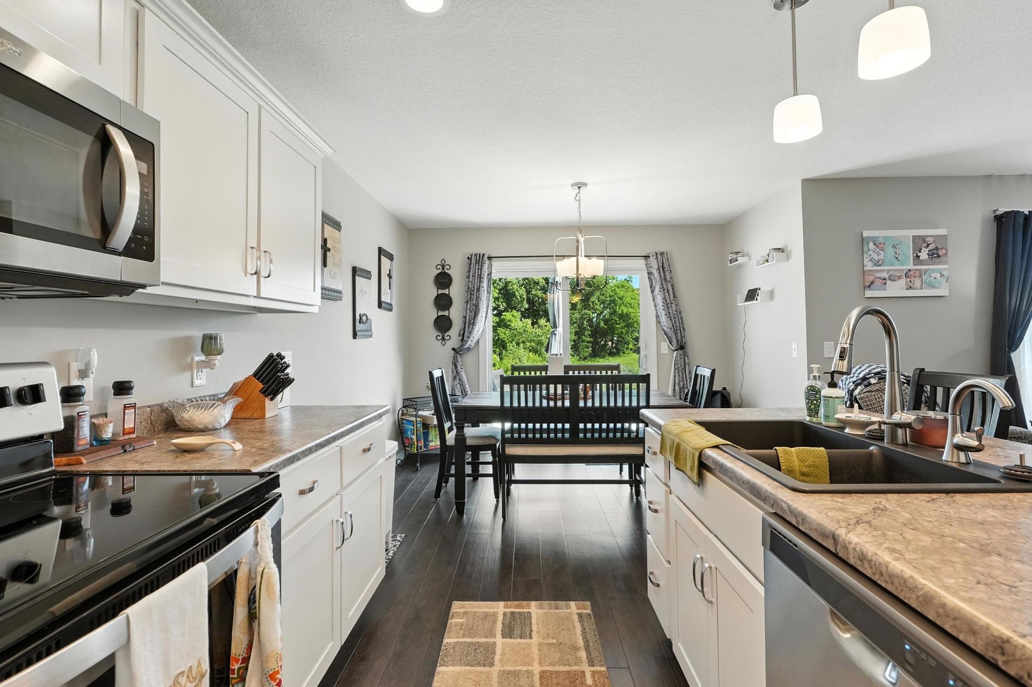 Image of 687 Sully Court