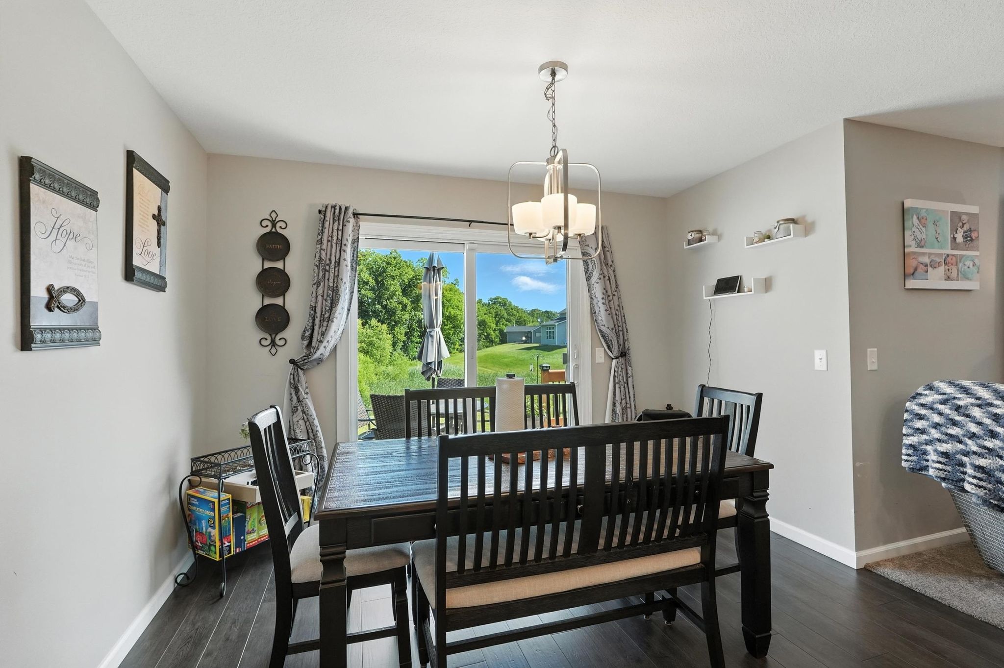 Image of 687 Sully Court