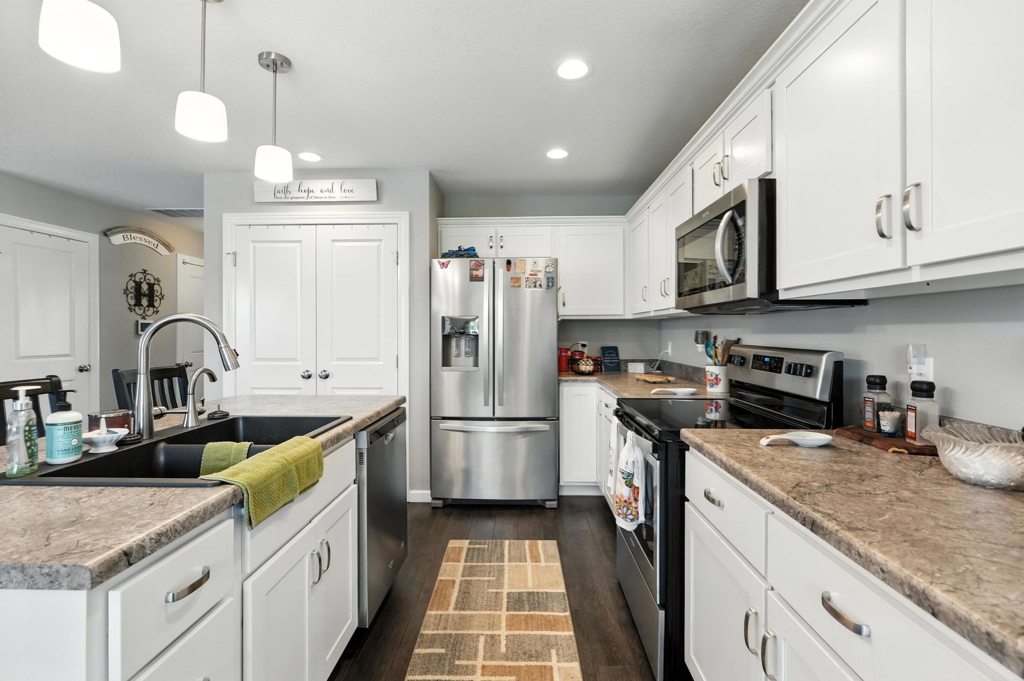 Image of 687 Sully Court