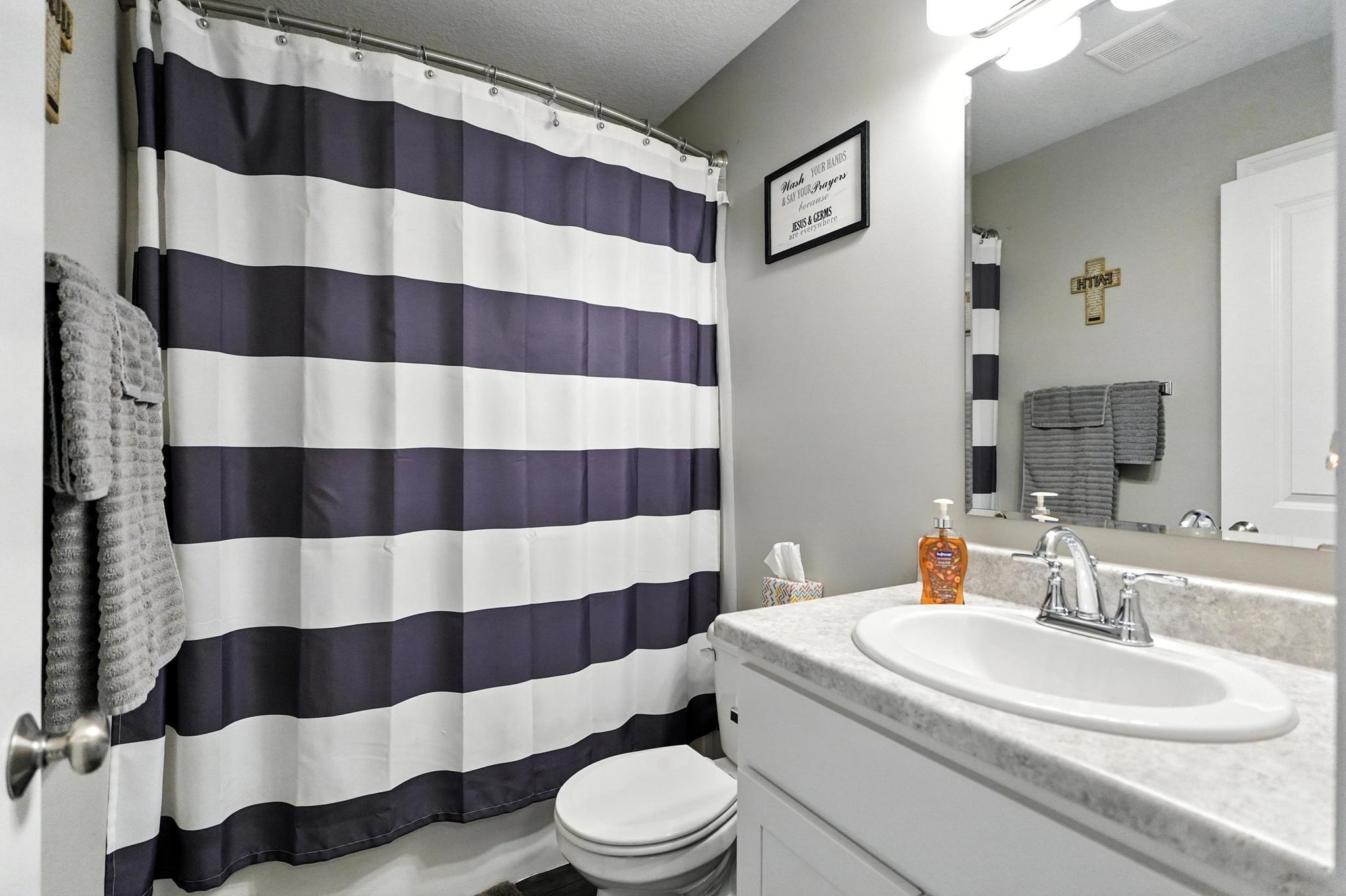 Image of 687 Sully Court