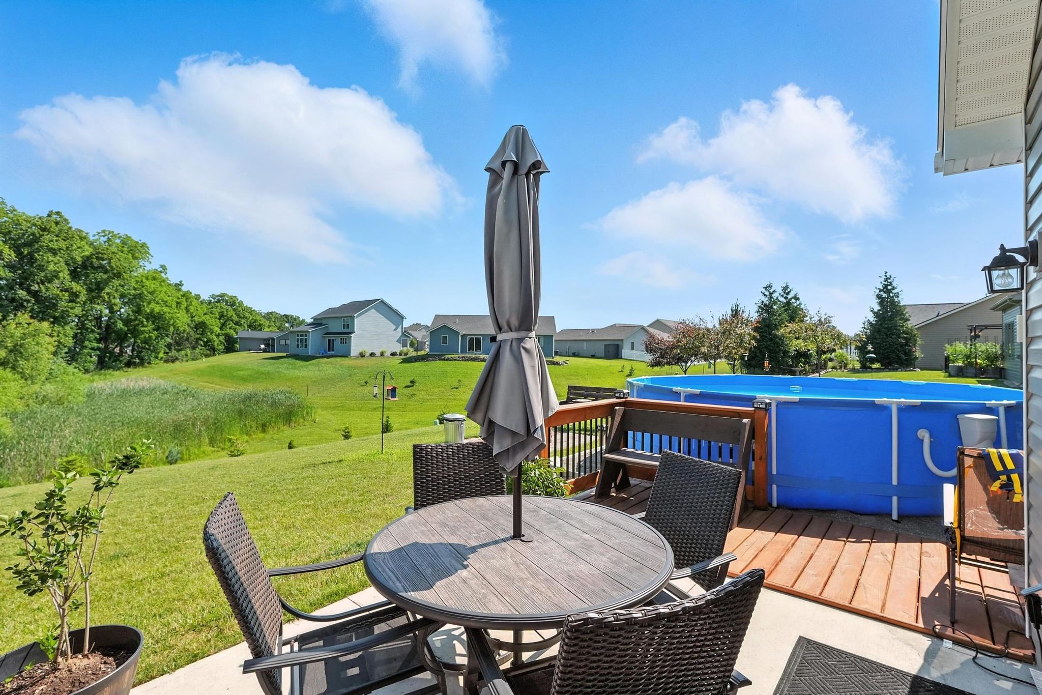 Image of 687 Sully Court