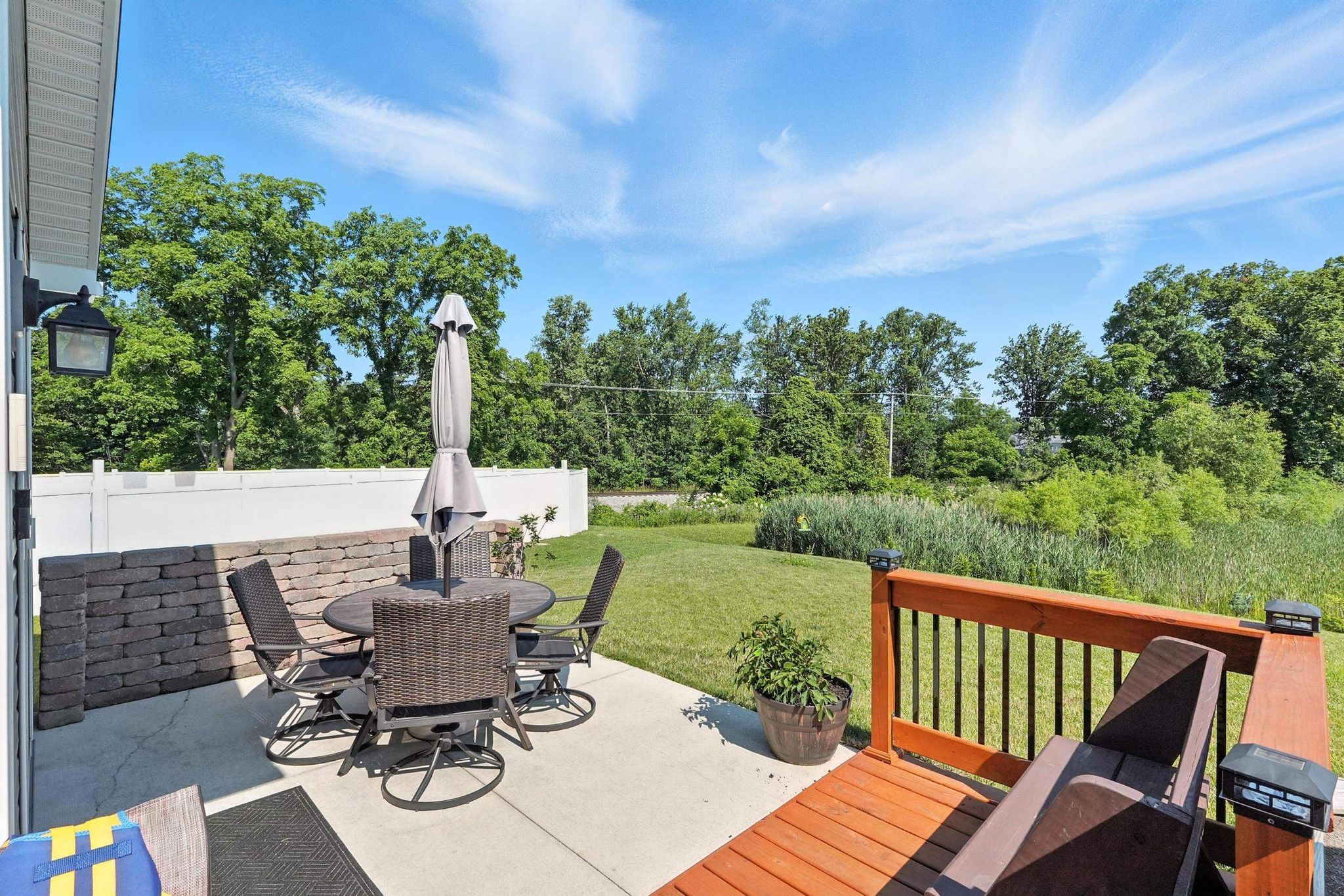 Image of 687 Sully Court