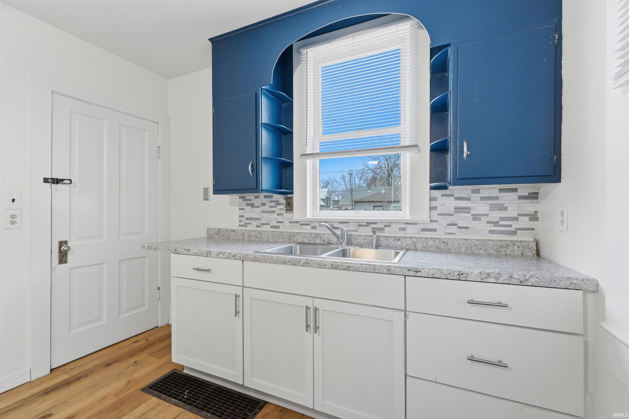 Image of 2431 New Haven Avenue