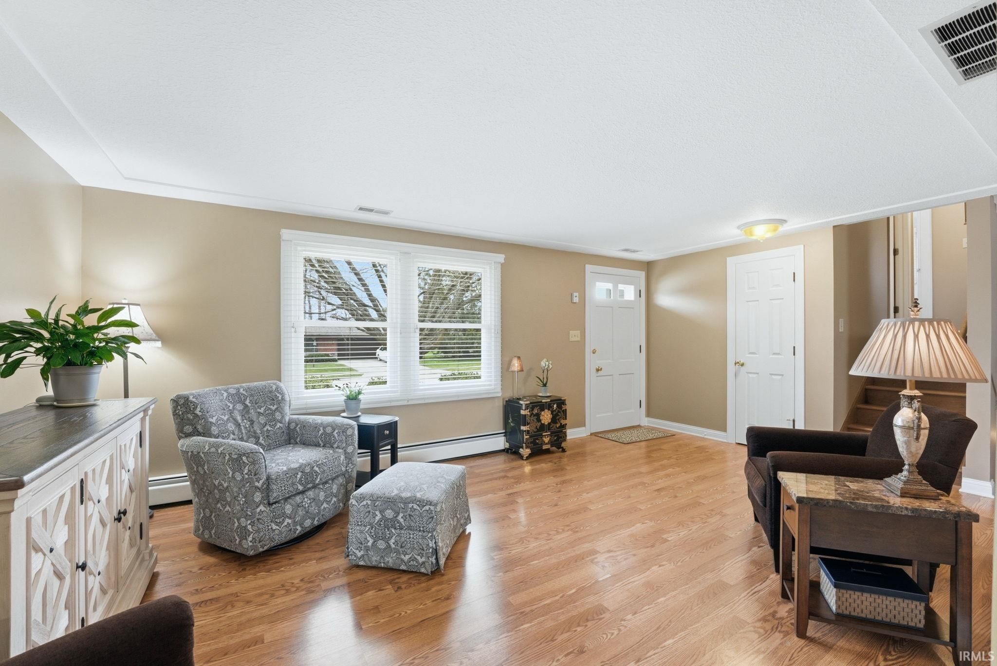 Image of 304 Iwo Street