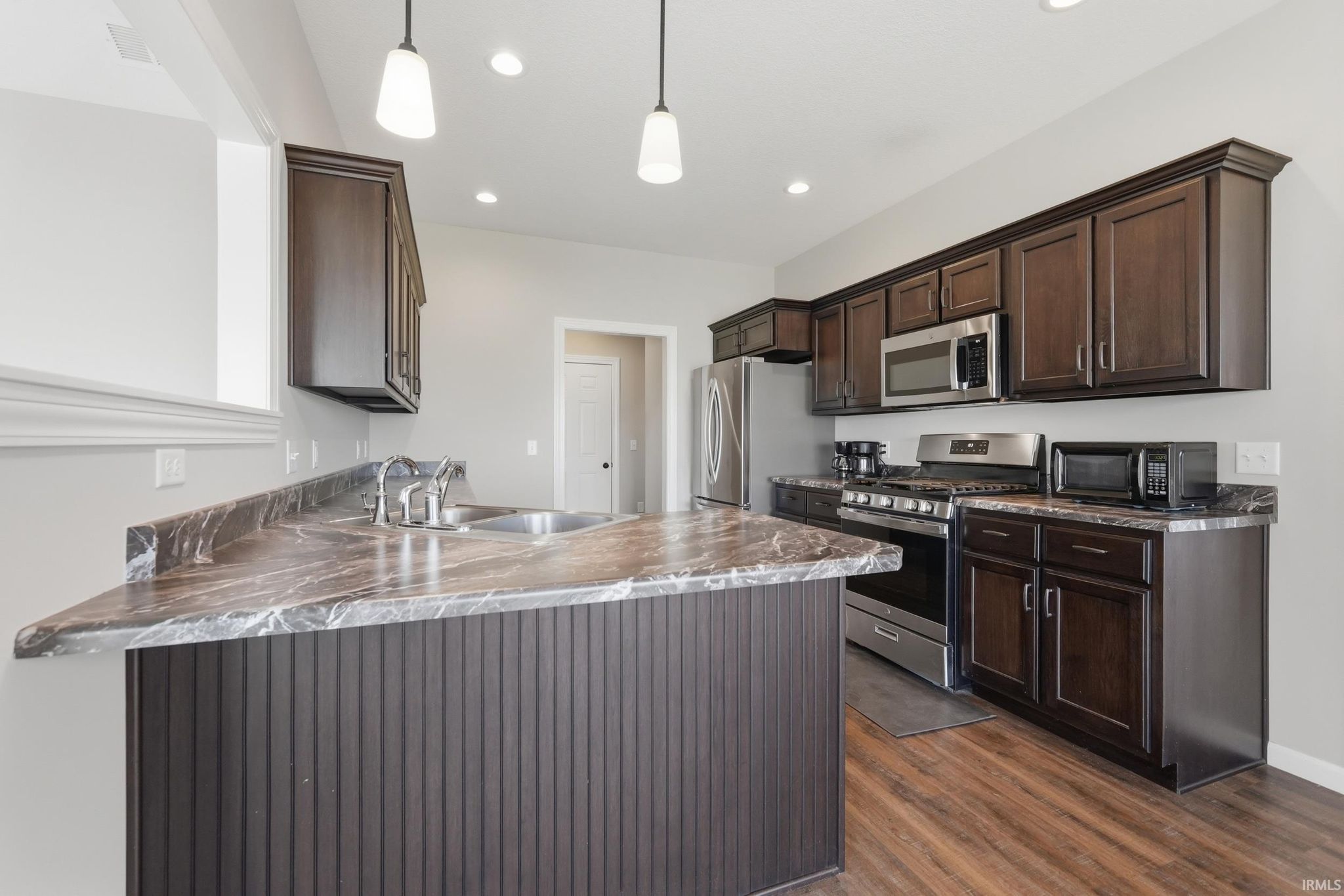 Image of 602 Pioneer Street