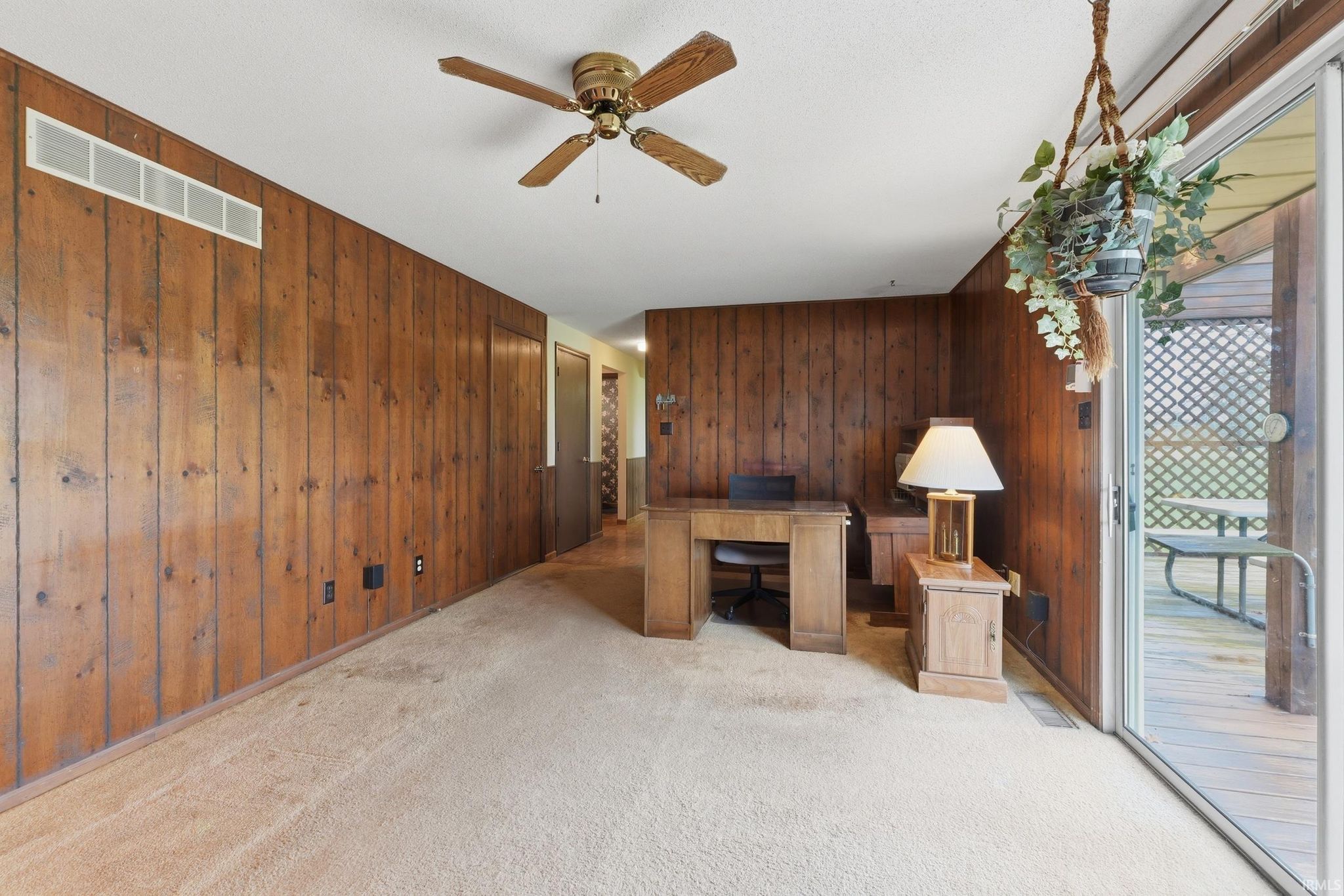 Image of 18832 Amstutz Road