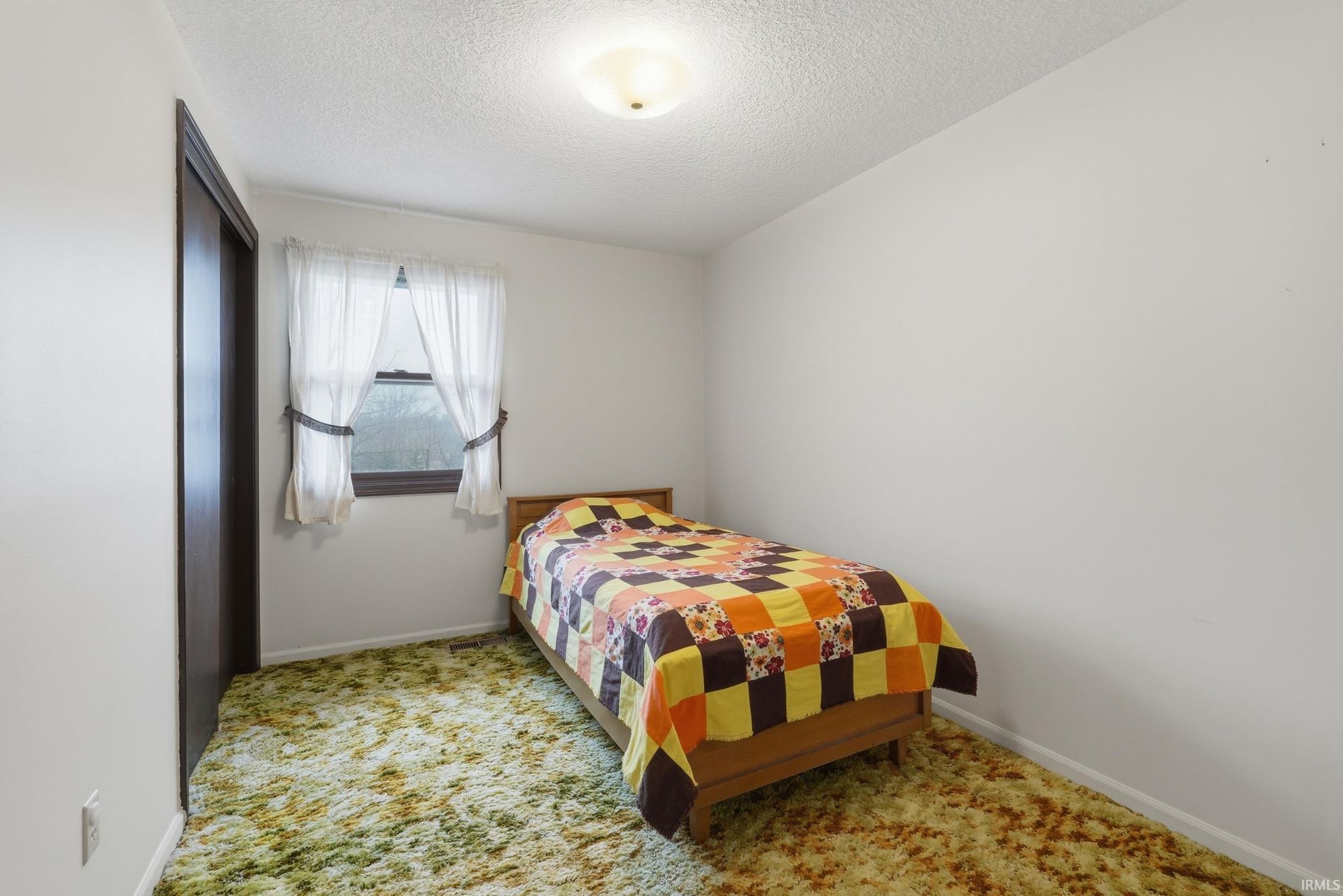 Image of 18832 Amstutz Road