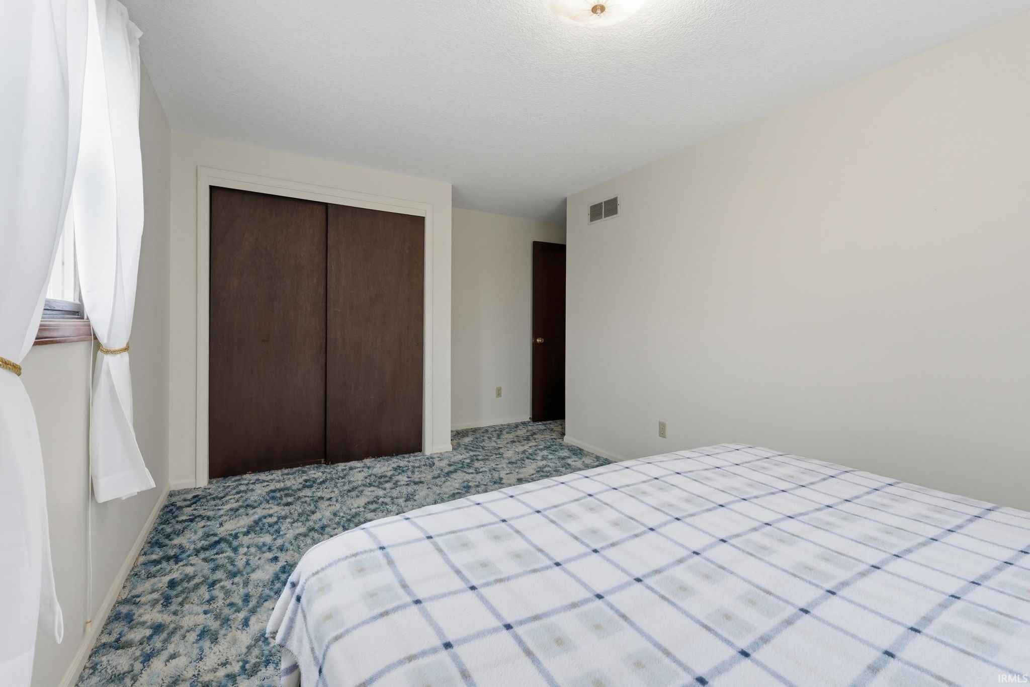 Image of 18832 Amstutz Road