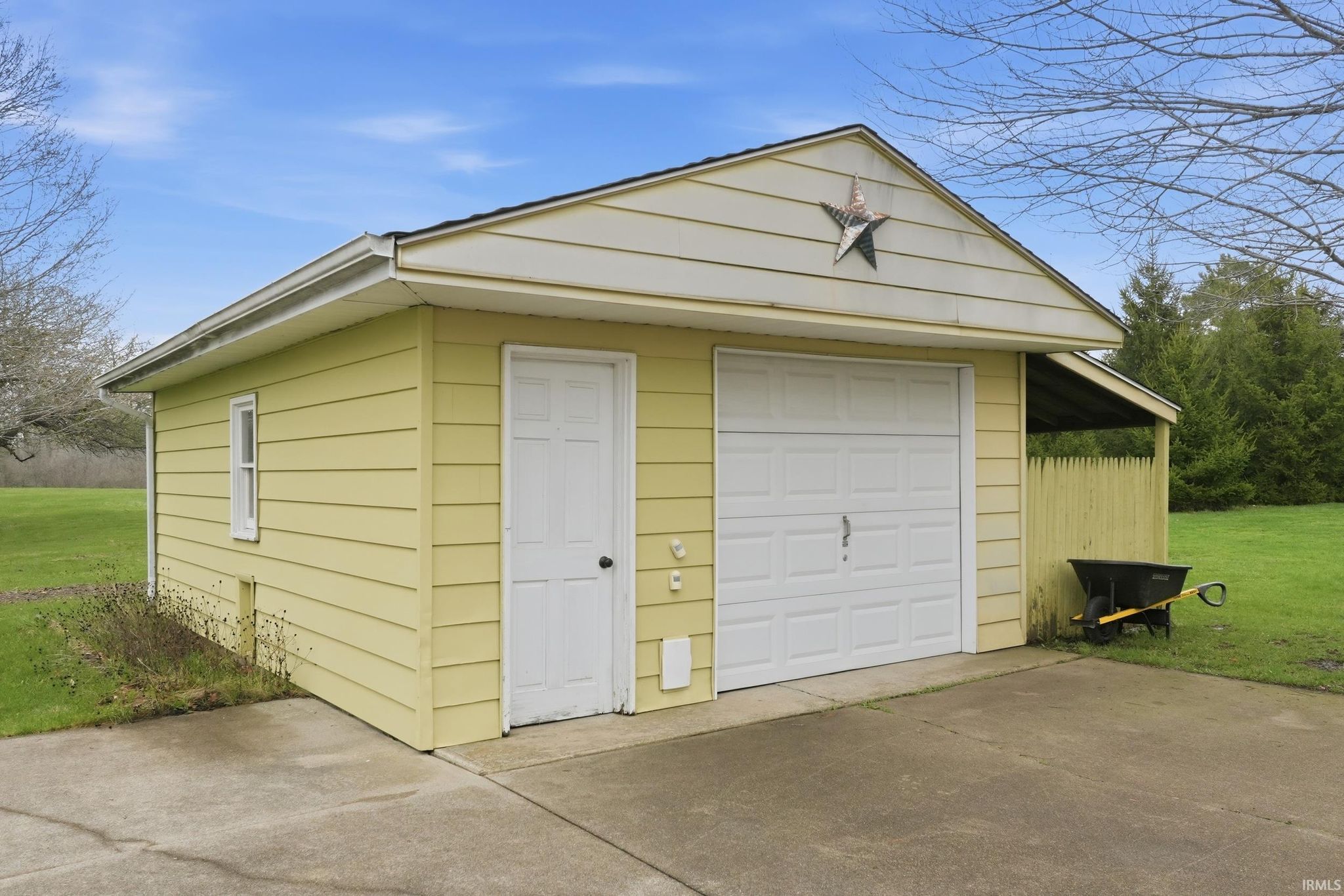 Image of 18832 Amstutz Road