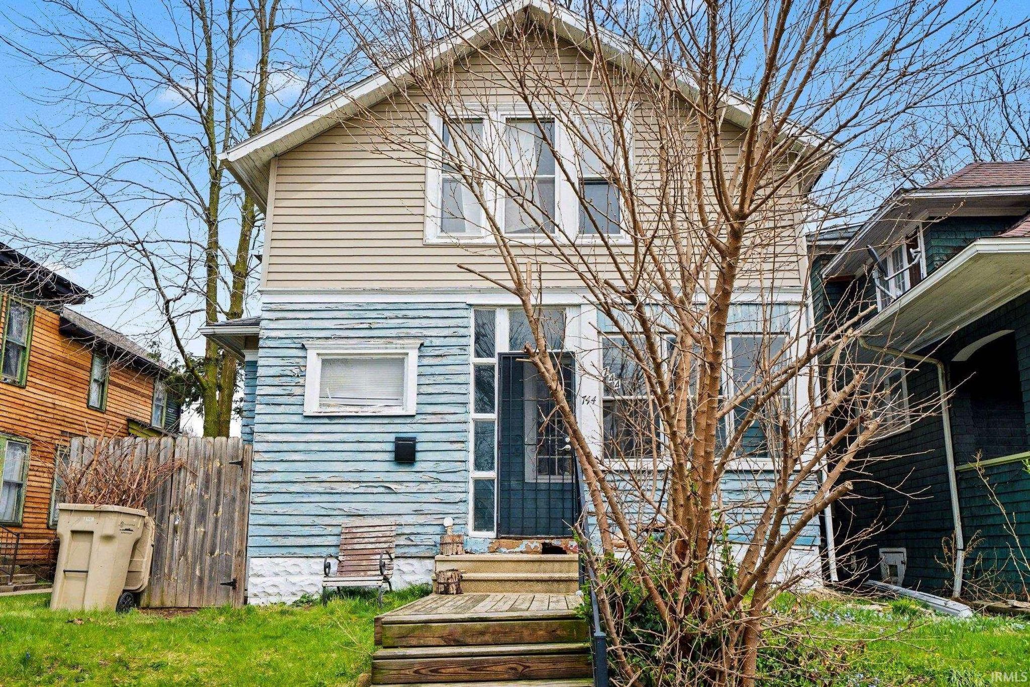 Image of 744 Portage Avenue