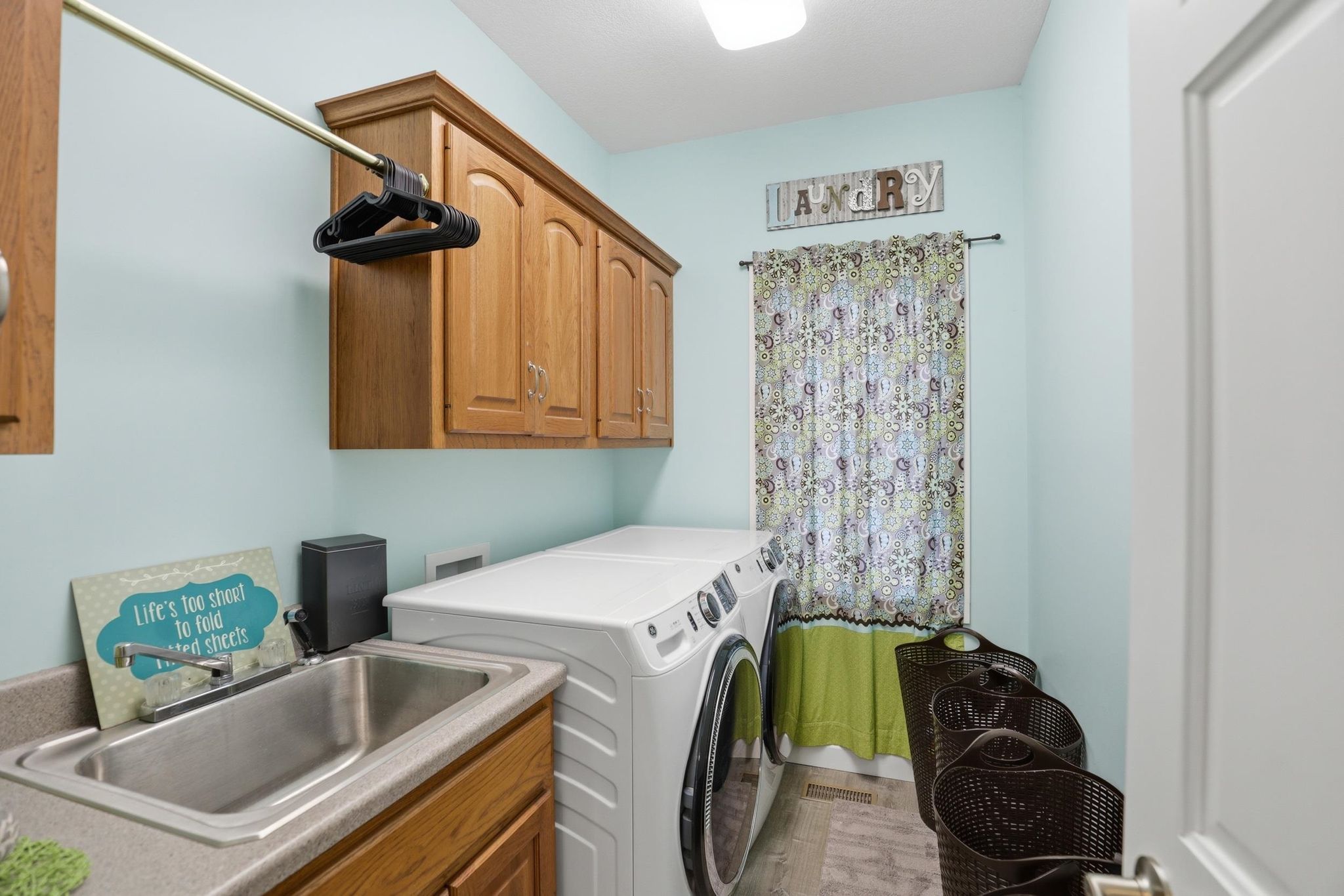 Image of 2025 N 110 W