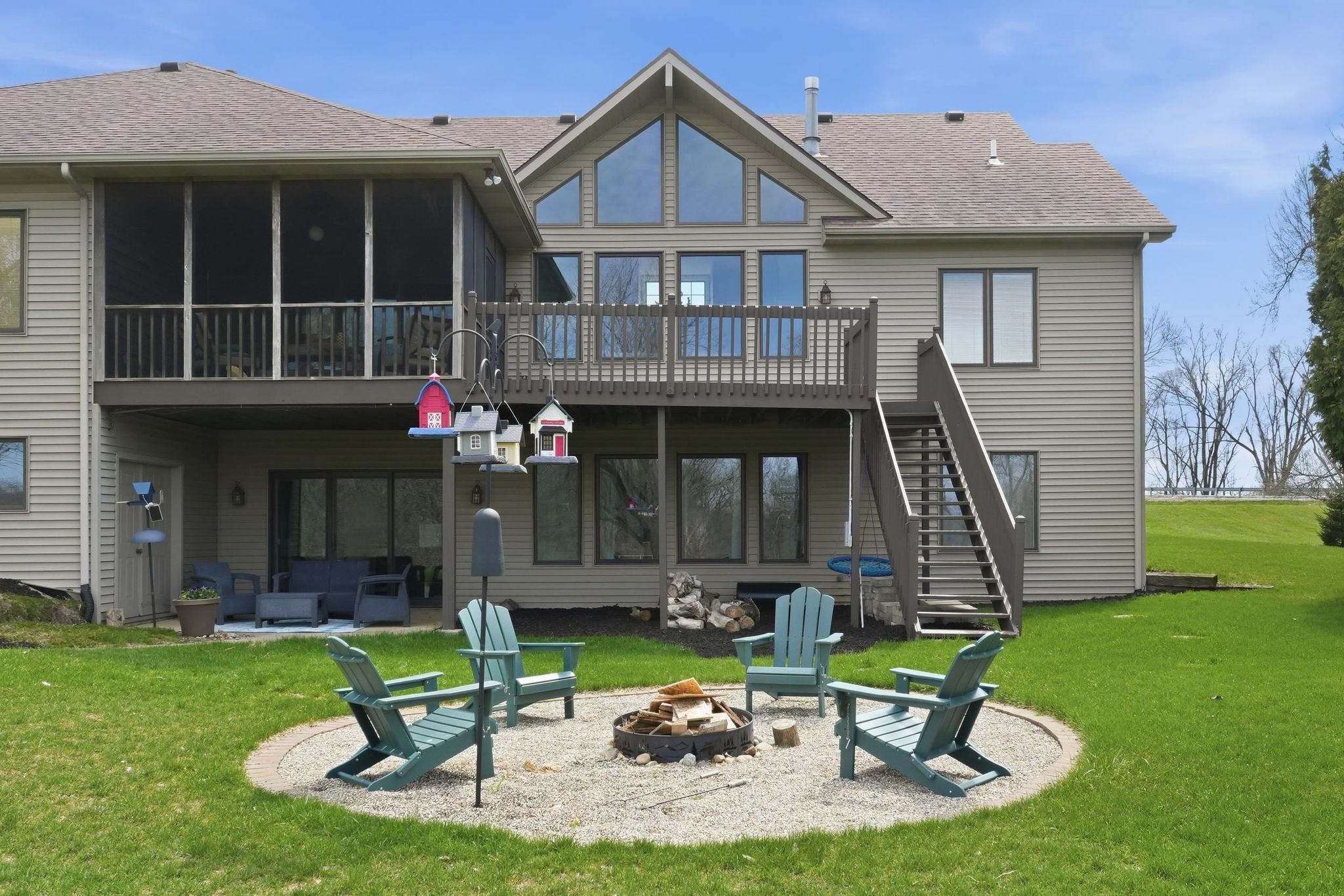 Image of 2025 N 110 W