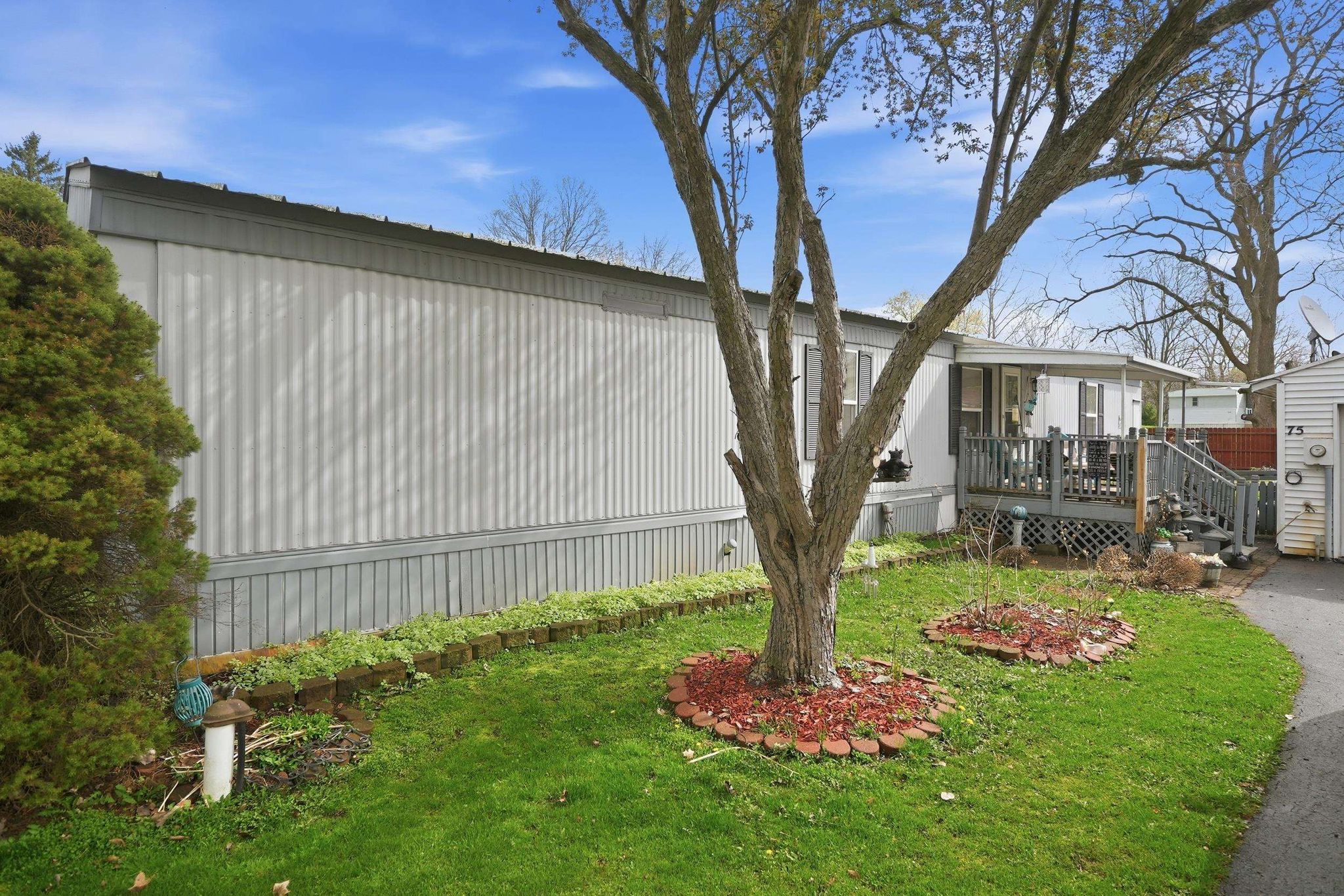 Image of 75 Lane 101 Long Beach Lake