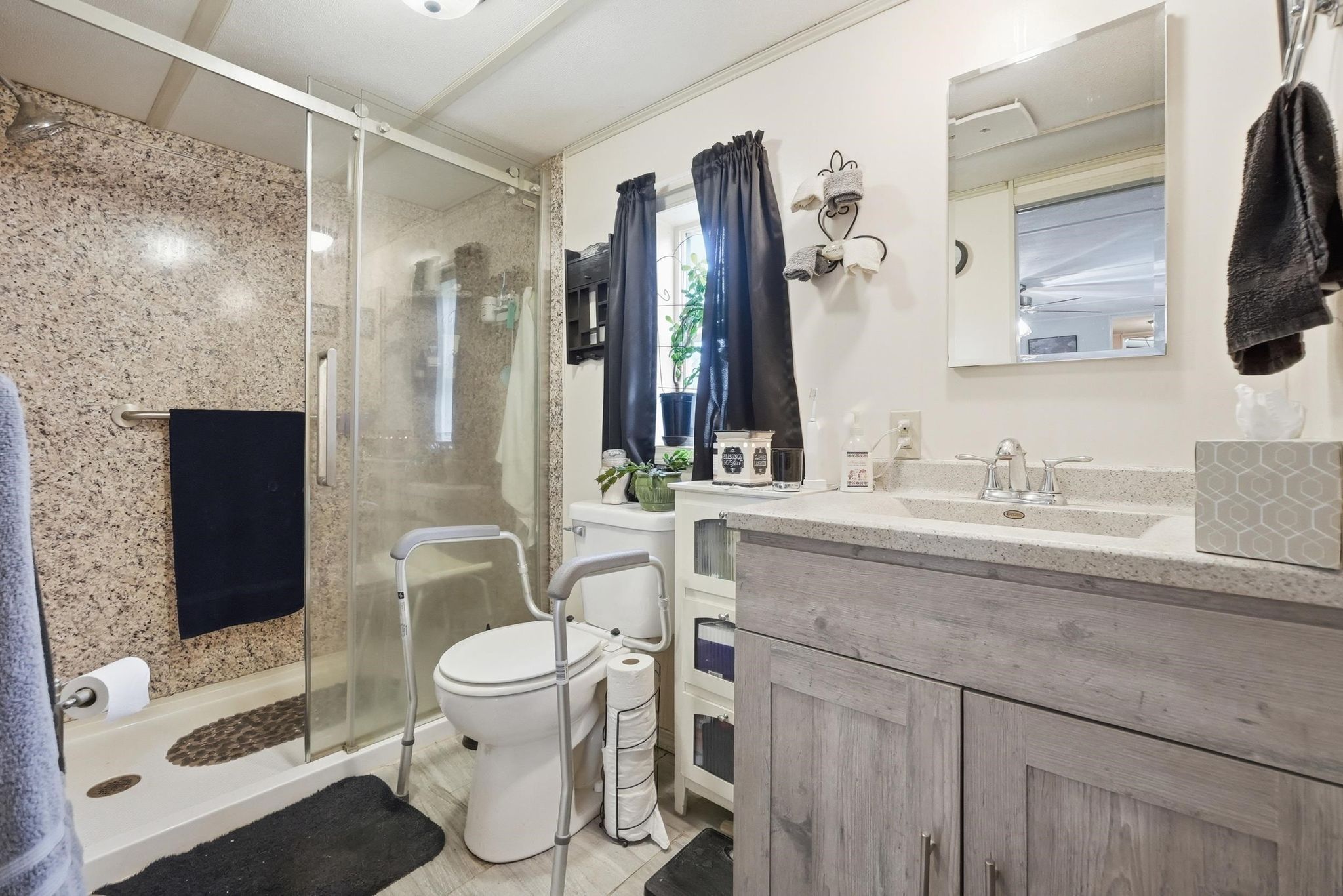 Image of 75 Lane 101 Long Beach Lake