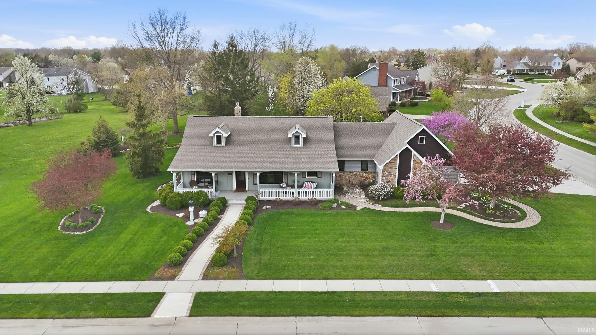 Image of 2406 Windsong Court