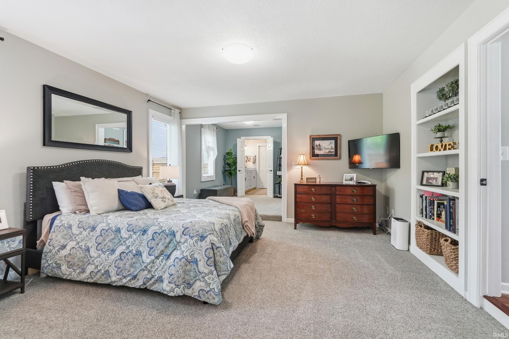 Image of 2406 Windsong Court