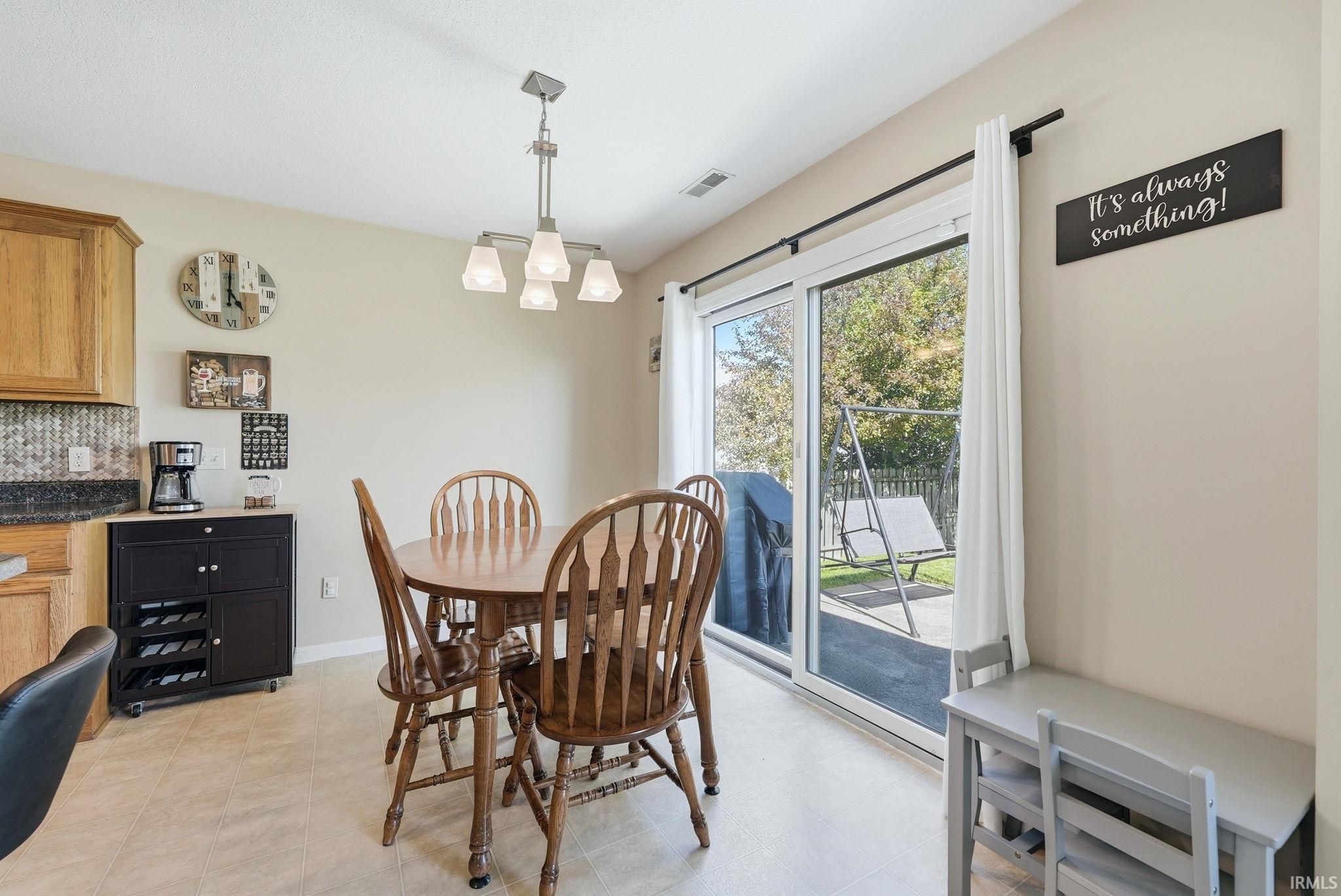 Image of 2910 Marguerite Drive