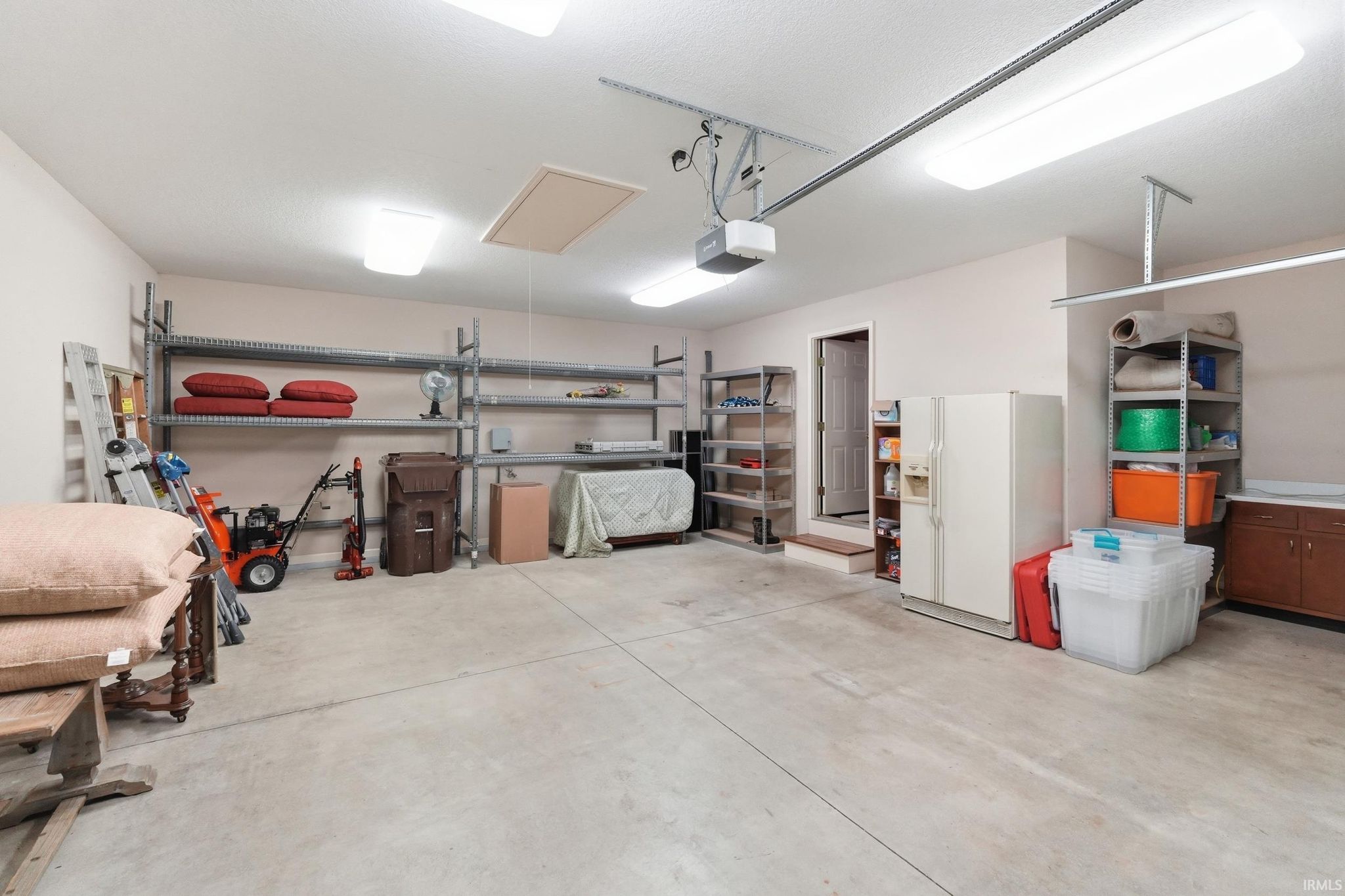 Image of 6836 King Lear Boulevard