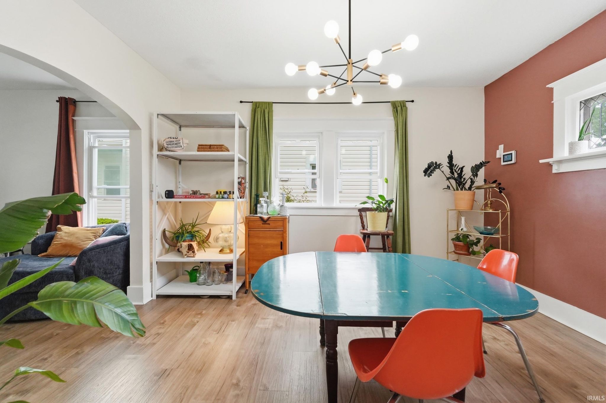 Image of 730 Archer Avenue