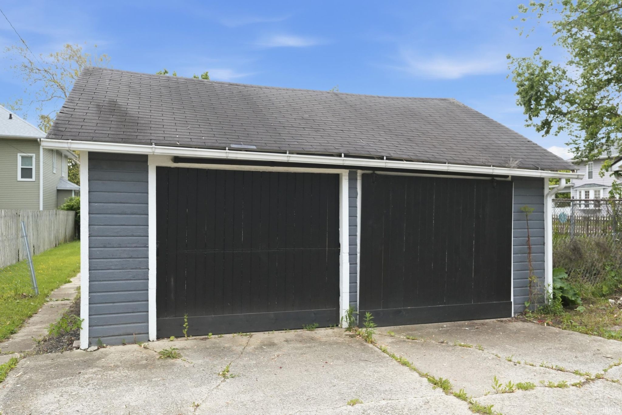 Image of 730 Archer Avenue