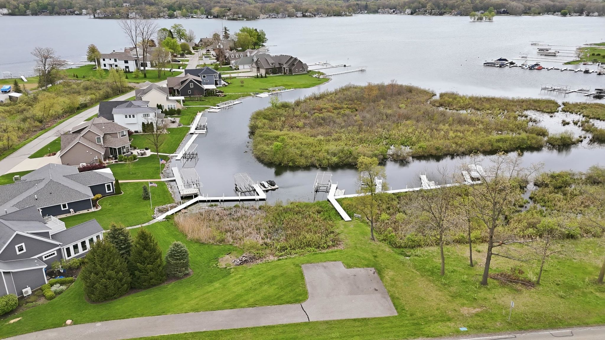 Image of 15 LN 342 Lake James