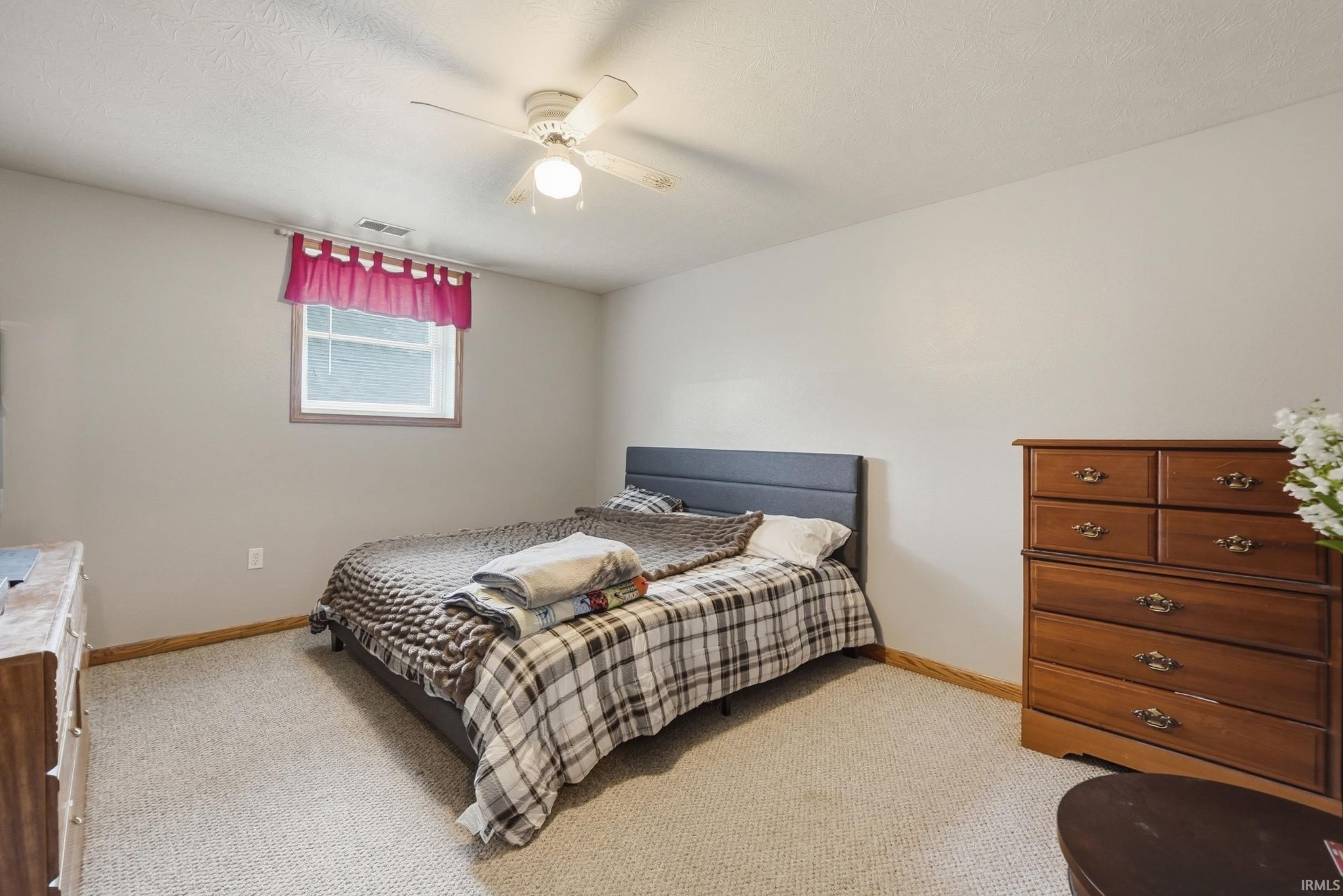 Image of 0290 N 010 W