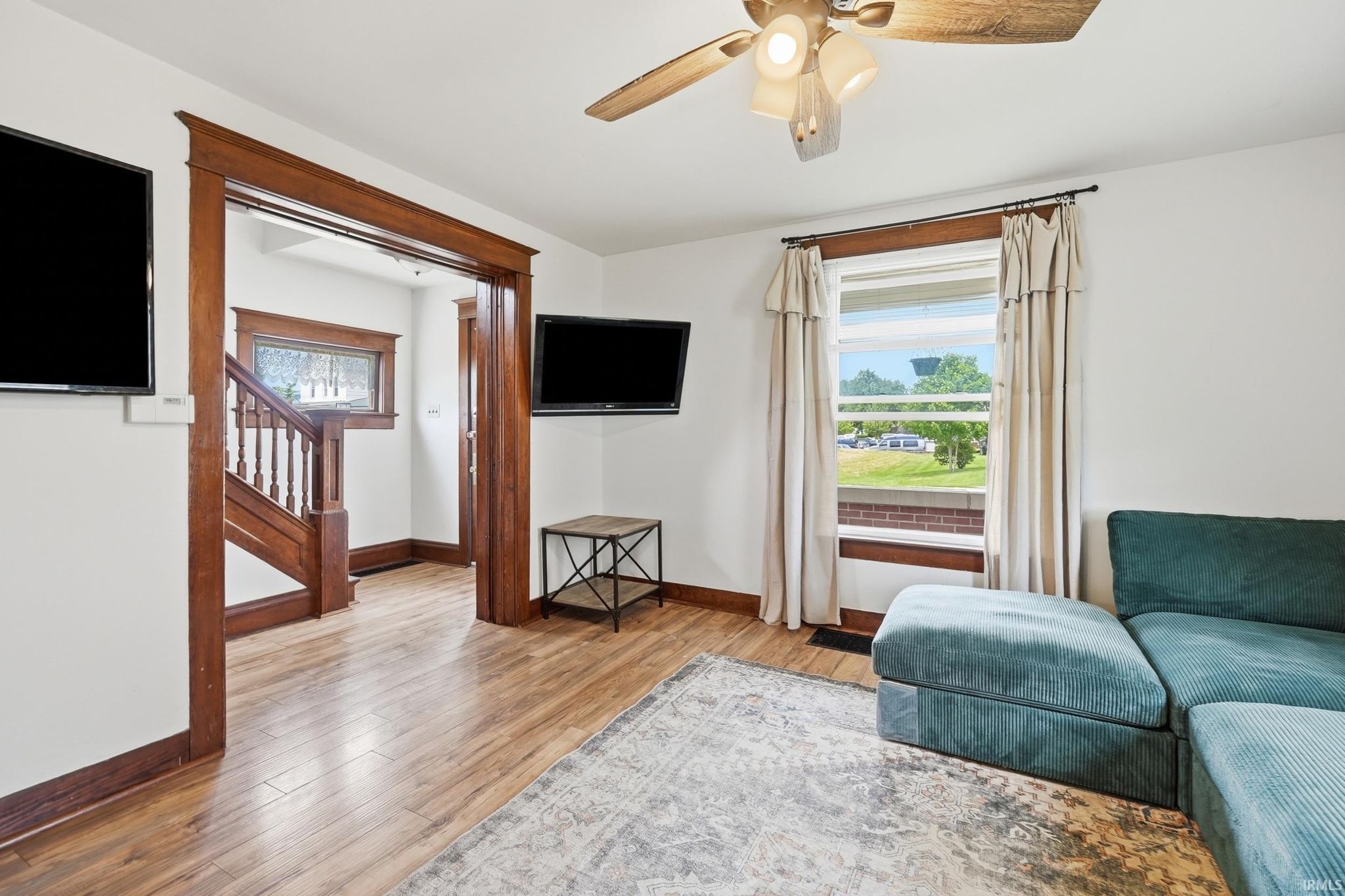 Image of 2966 W Scott Street