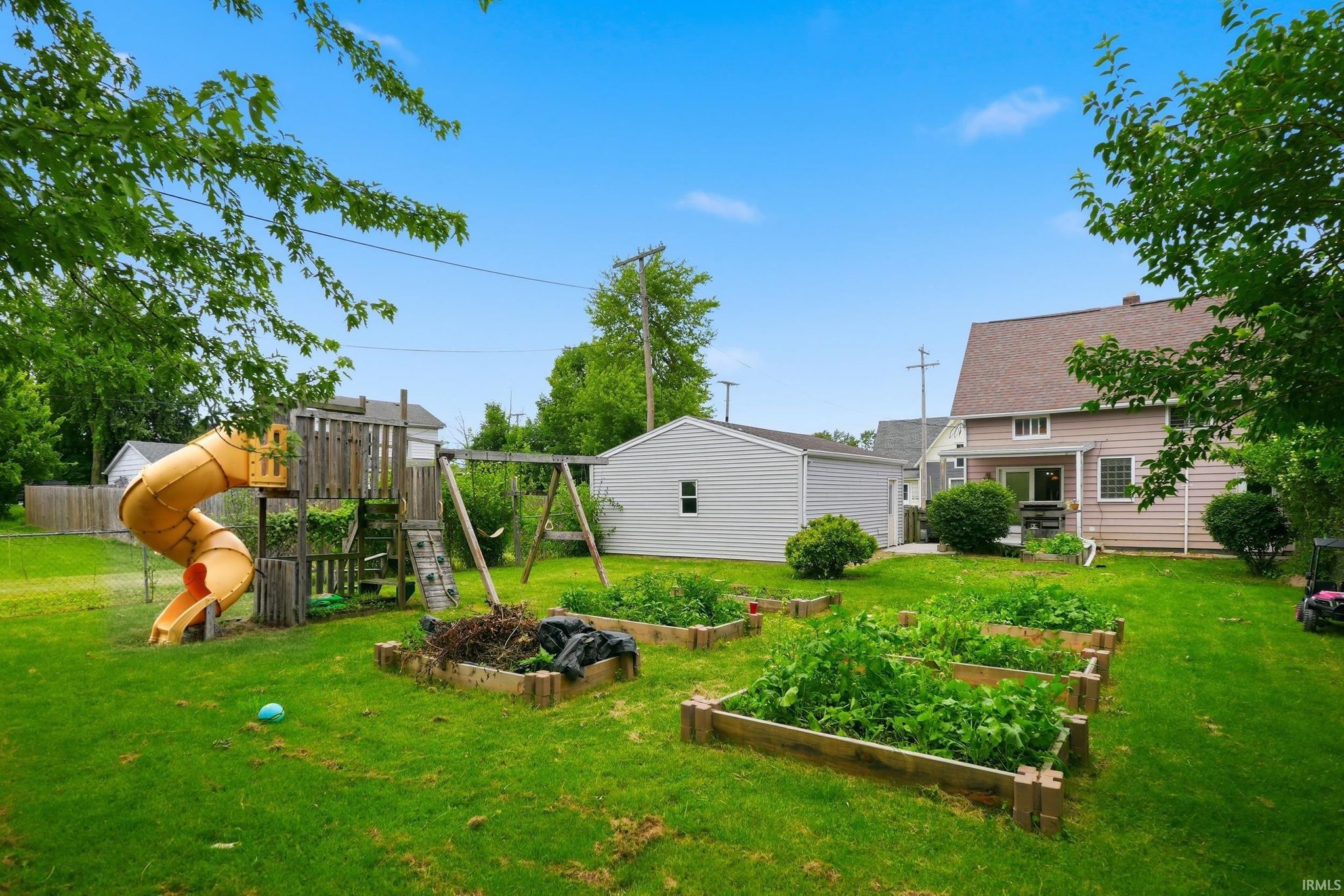 Image of 2966 W Scott Street