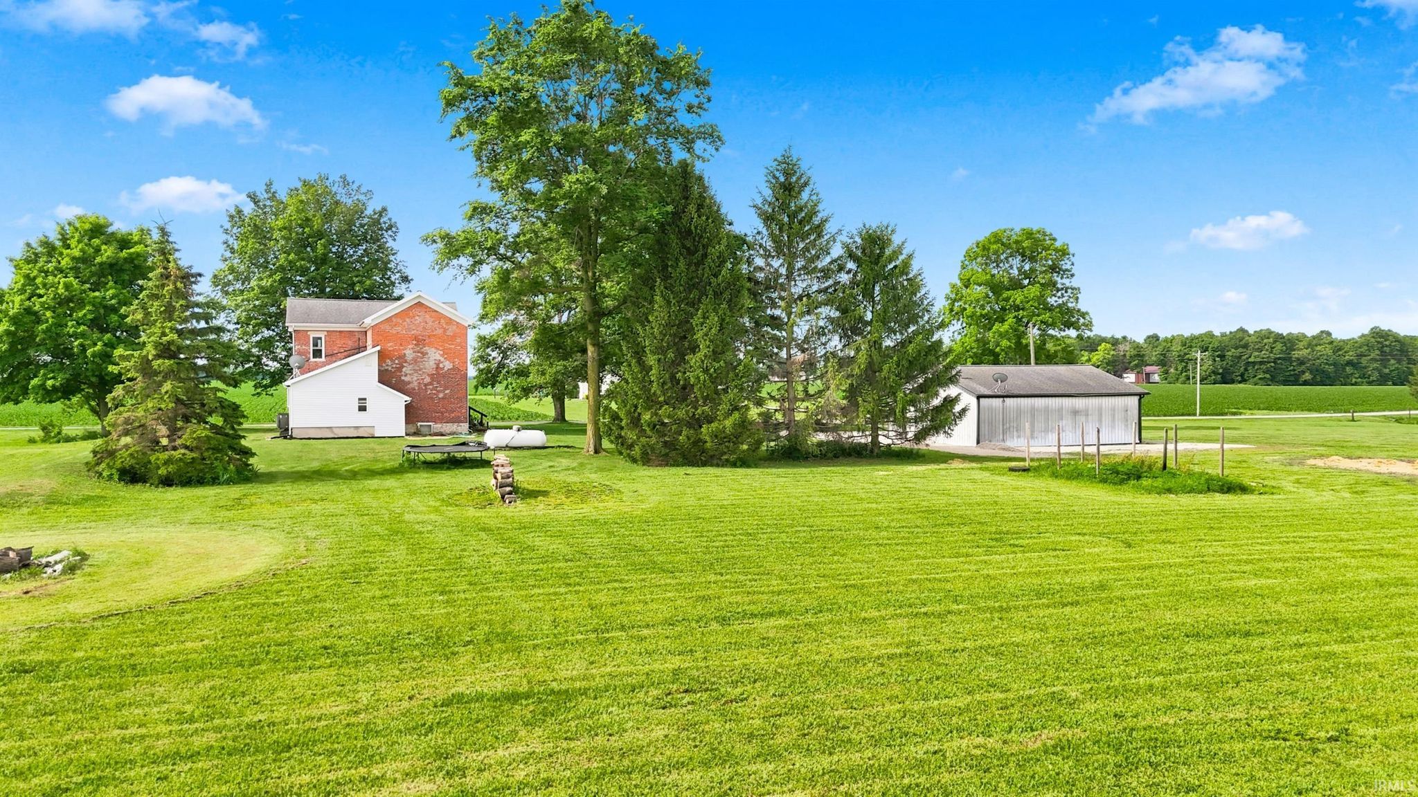 Image of 4176 E 400 Road