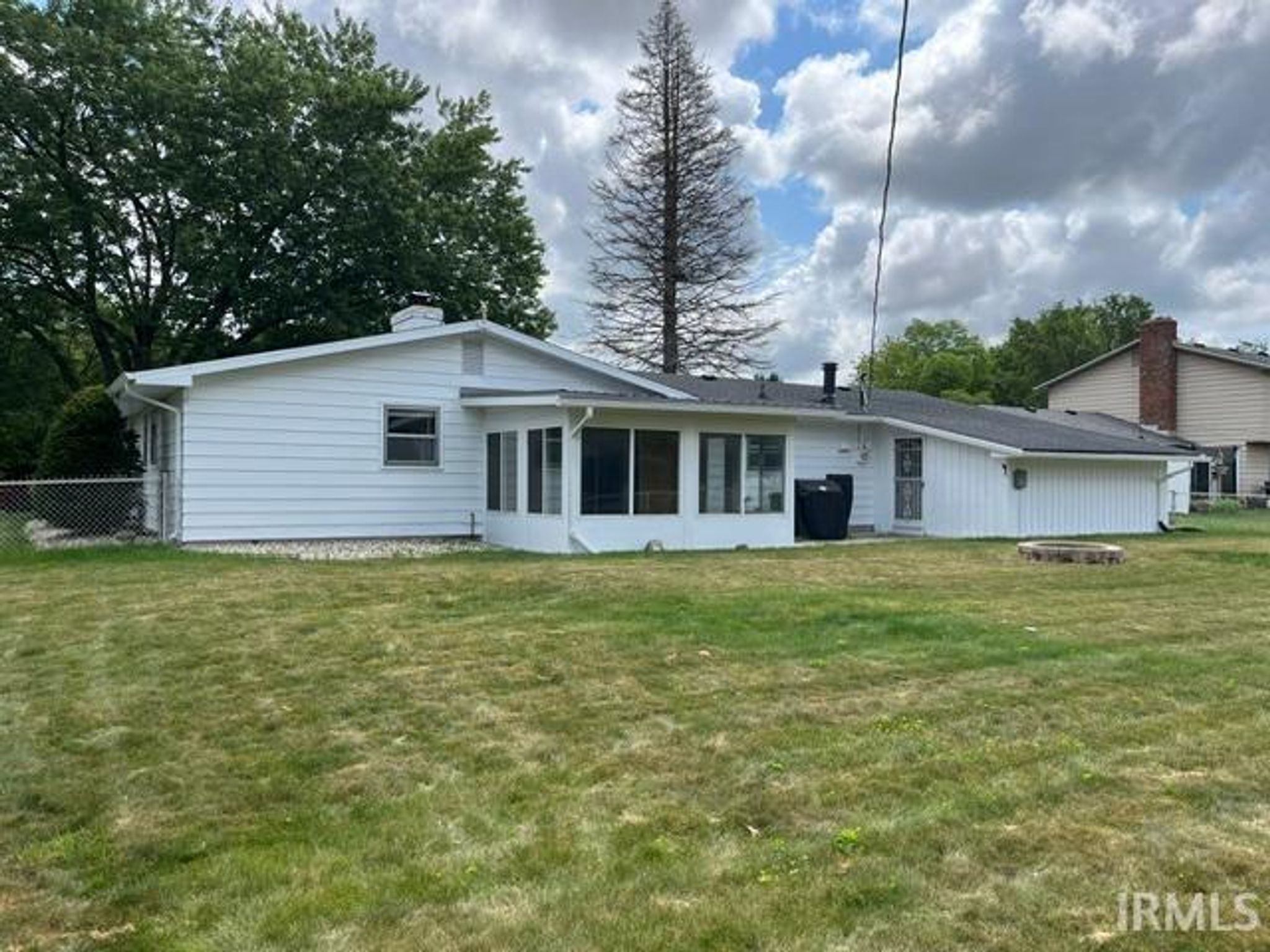 Image of 601 Greenbriar Boulevard