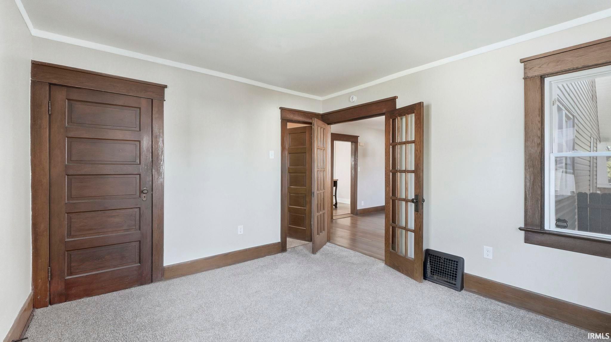 Image of 121 E Branning Avenue