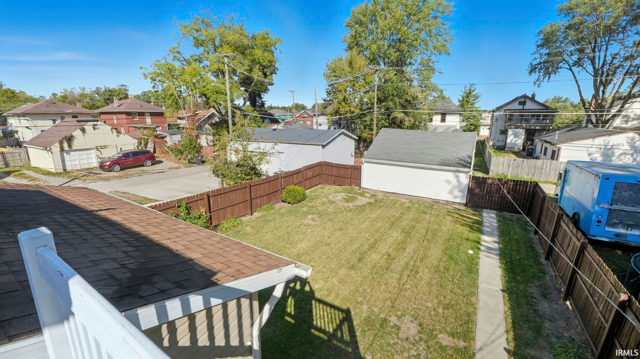Image of 121 E Branning Avenue