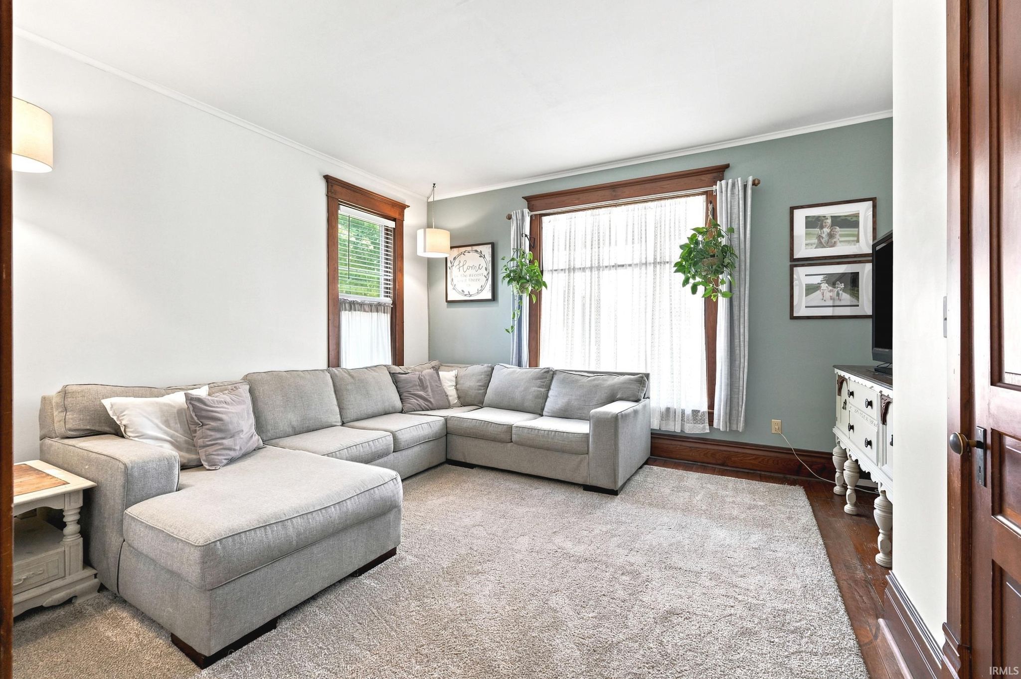 Image of 405 W South Street