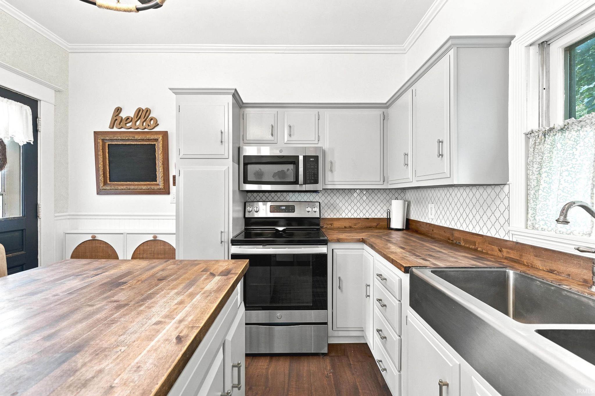Image of 405 W South Street