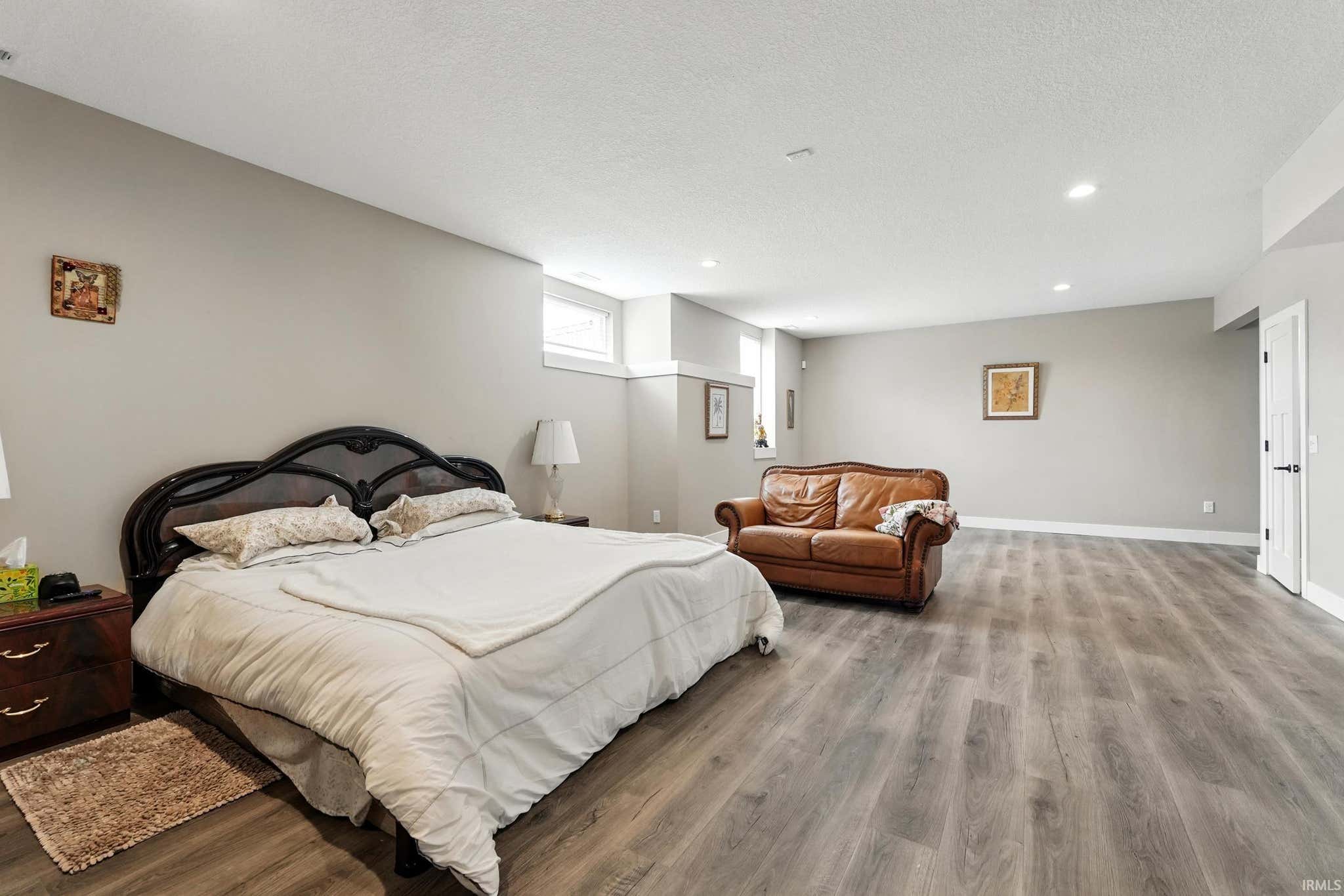 Image of 17009 Hamptons Parkway