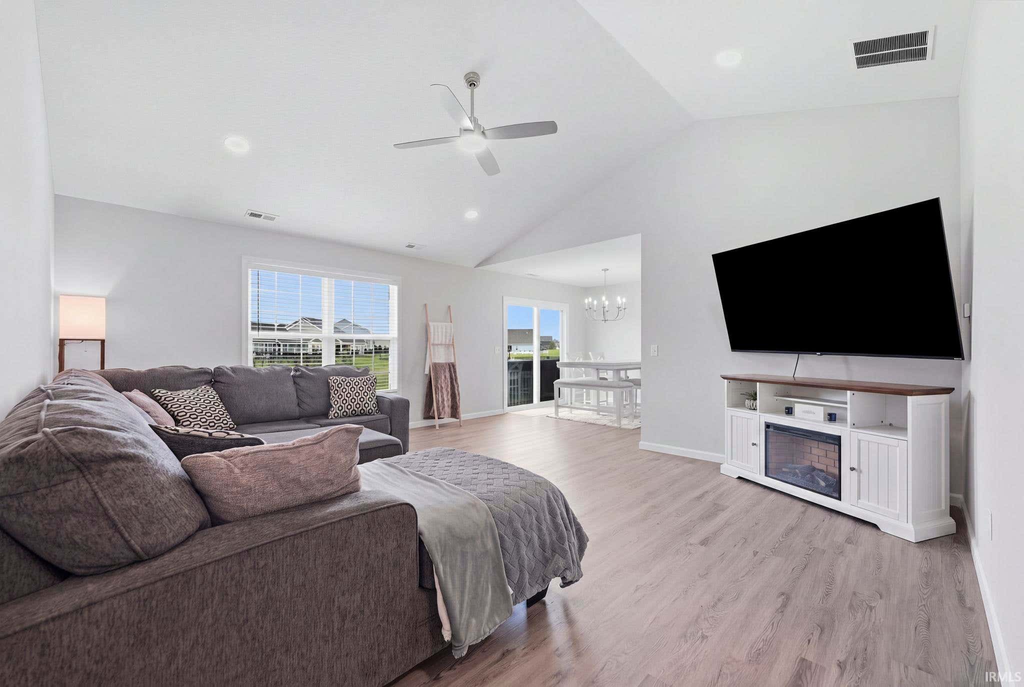 Image of 4864 Windrow Way