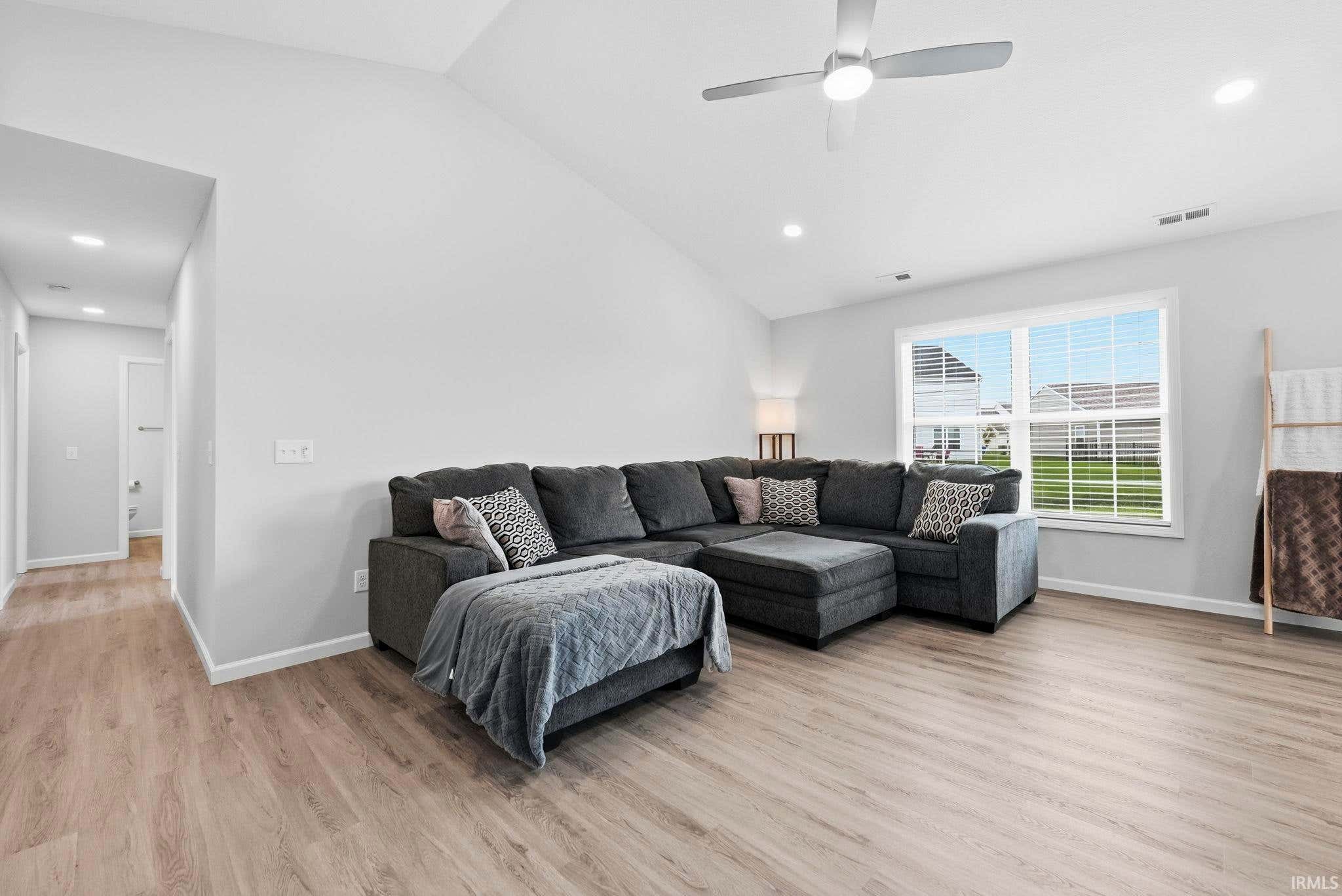 Image of 4864 Windrow Way