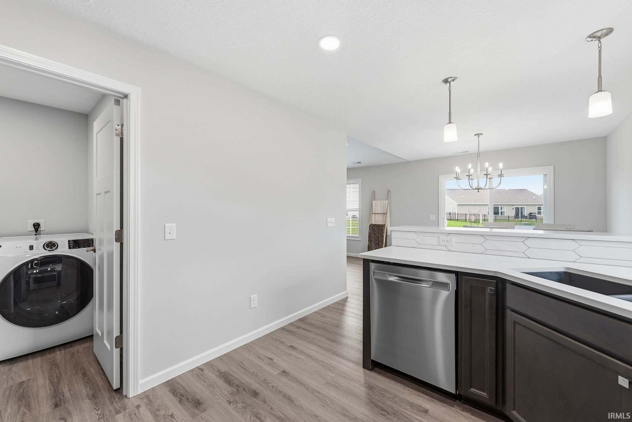 Image of 4864 Windrow Way