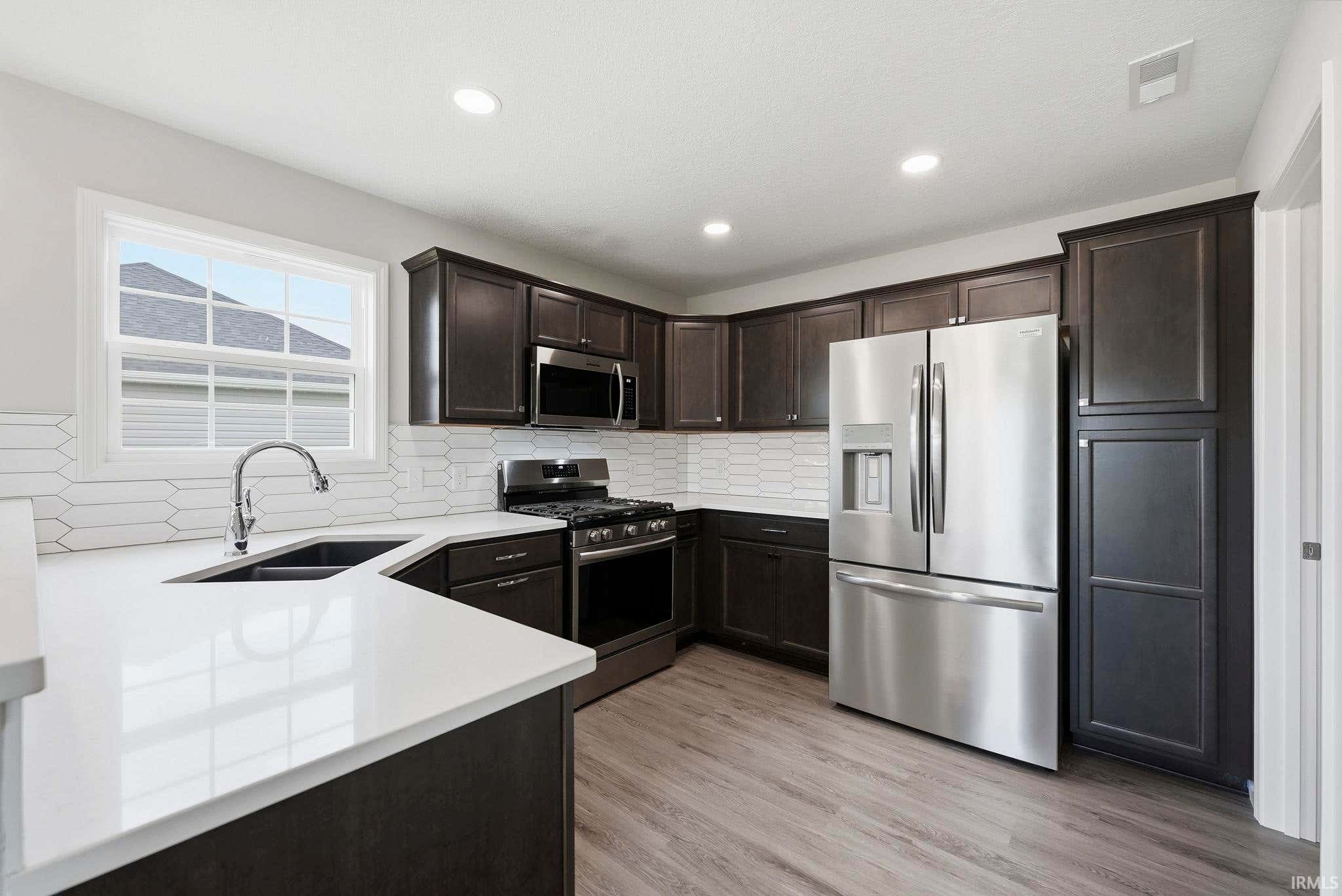 Image of 4864 Windrow Way